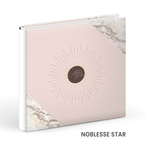 - Copertă delicată pentru album de botez cu tematică copilărie  - Model vesel de copertă album foto botez pentru fetiță/băiețel  - Album de botez cu copertă personalizată și design elegant  - Copertă colorată și jucăușă pentru albumele de botez.alinofotostudio,fotograf Botoșani ,fotograf Iași,fotograf Suceava ,Alin chirila fotograf, album botez, Photobook , servicii fotobotez,servicii foto video botez ,- Copertă elegantă pentru album de nuntă din piele albă  - Model rafinat de copertă album foto nuntă personalizat  - Copertă premium pentru album foto de nuntă – design clasic  - Album de nuntă cu copertă din materiale fine și detalii de lux