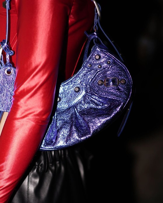 Karina Nigay. Julia Di |Fashion streetstyle photographer|videomaker in Milan & Paris