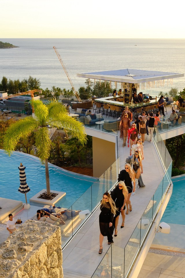 Фотоотчет с фэшн показа. Пхукет. Портретный фотограф Алена Новгородцева