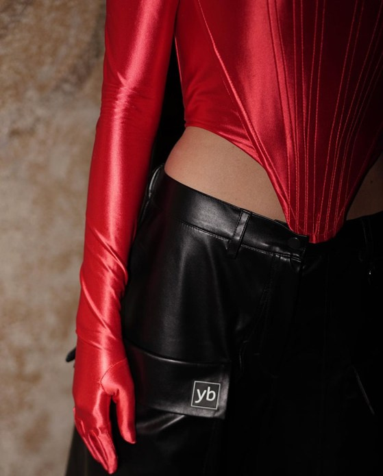 Karina Nigay. Julia Di |Fashion streetstyle photographer|videomaker in Milan & Paris