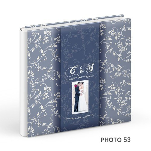 - Copertă delicată pentru album de botez cu tematică copilărie  - Model vesel de copertă album foto botez pentru fetiță/băiețel  - Album de botez cu copertă personalizată și design elegant  - Copertă colorată și jucăușă pentru albumele de botez.alinofotostudio,fotograf Botoșani ,fotograf Iași,fotograf Suceava ,Alin chirila fotograf, album botez, Photobook , servicii fotobotez,servicii foto video botez ,- Copertă elegantă pentru album de nuntă din piele albă  - Model rafinat de copertă album foto nuntă personalizat  - Copertă premium pentru album foto de nuntă – design clasic  - Album de nuntă cu copertă din materiale fine și detalii de lux.Colectia Swarovski.   Celebrele cristale Swarovski asezate cu inspiratie pe linii grafice rafinate dau strãlucire si stil invitatiei de a deschide un album de referintã.Colectia Elite.   Impresionat înainte de a deschide albumul. Imagine si decor imprimate de înaltã calitate pe coperta din piele ecologicã.Colectia Photo.   Aceastã colectie dã o idee clarã asupra continutului prin acoperirea copertii cu modele creative pe hârtie foto înfoliate pentru rezistentã în timp si pentru a fi foarte plãcute la atingere.