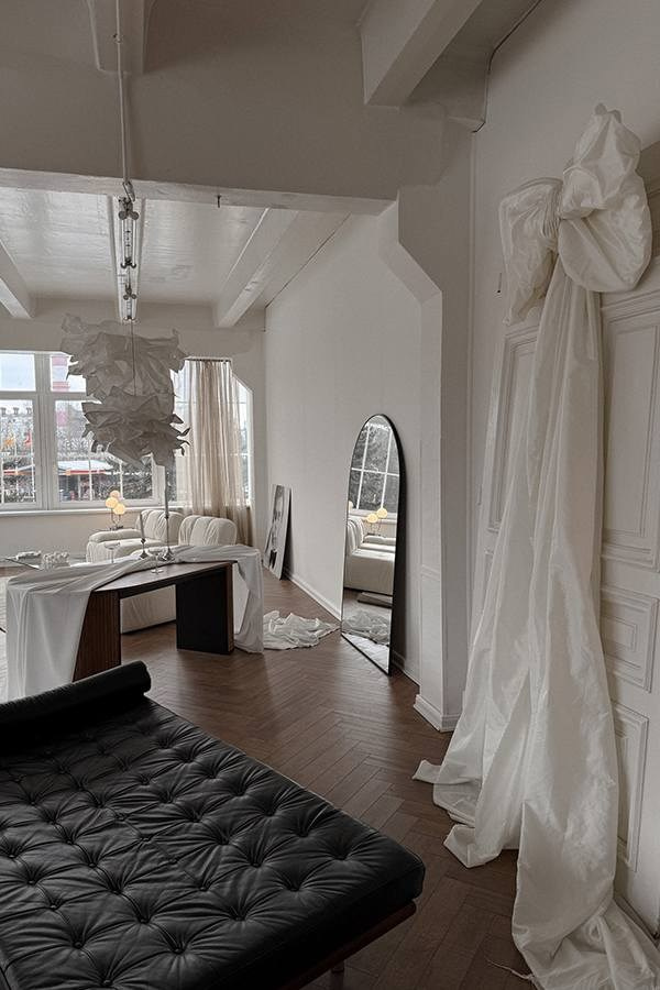 Nuomojamos Fotostudijos Vilniuje. Framed by Evelina | Vestuvių fotografė