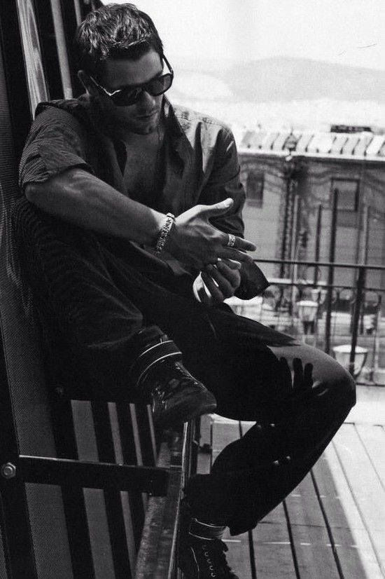 Inspiration for men. Photographer in Seoul Dobrokvashina Natalya