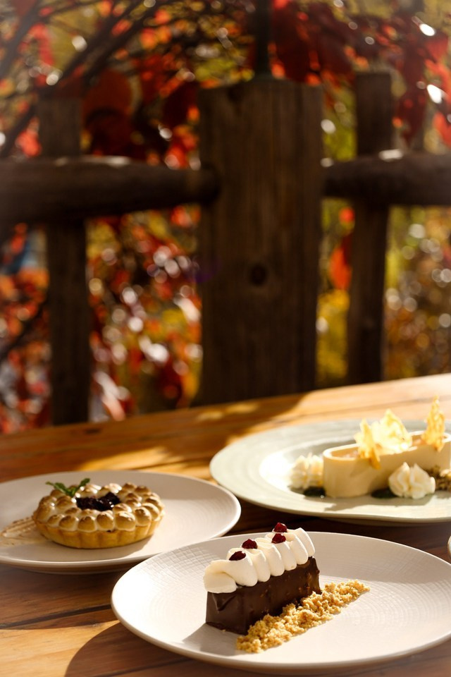 Hospitality. Emiliia Kotruch PHOTOGRAPHER