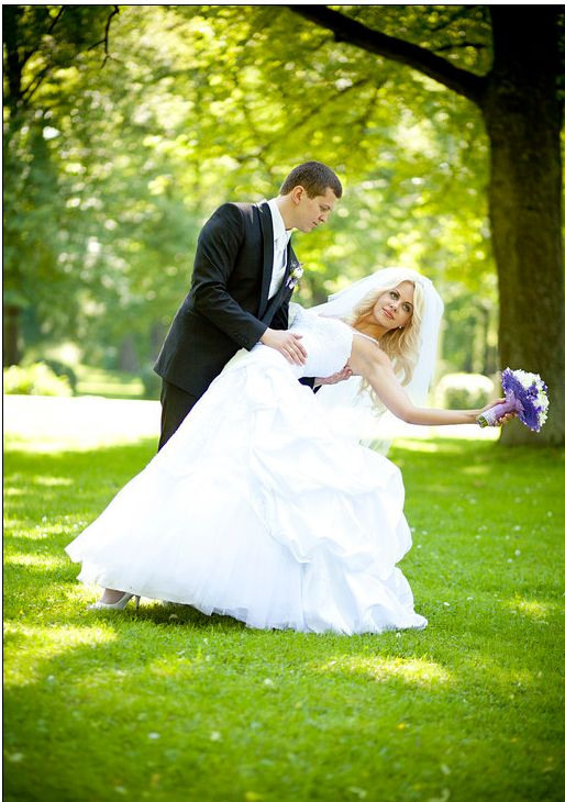 Līgavas pušķis violeta toņos. Event design, decoration, floristry, gift, Irina Novika, Riga, Latvia