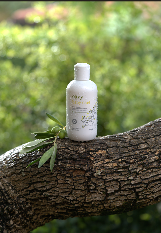 UGC for Brands. Bébé Newborn Photographer in Copenhagen