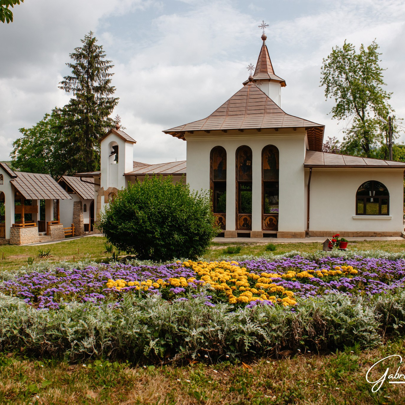 Gabriel Nistor Art-Studios - Fotograf / Videograf Iasi