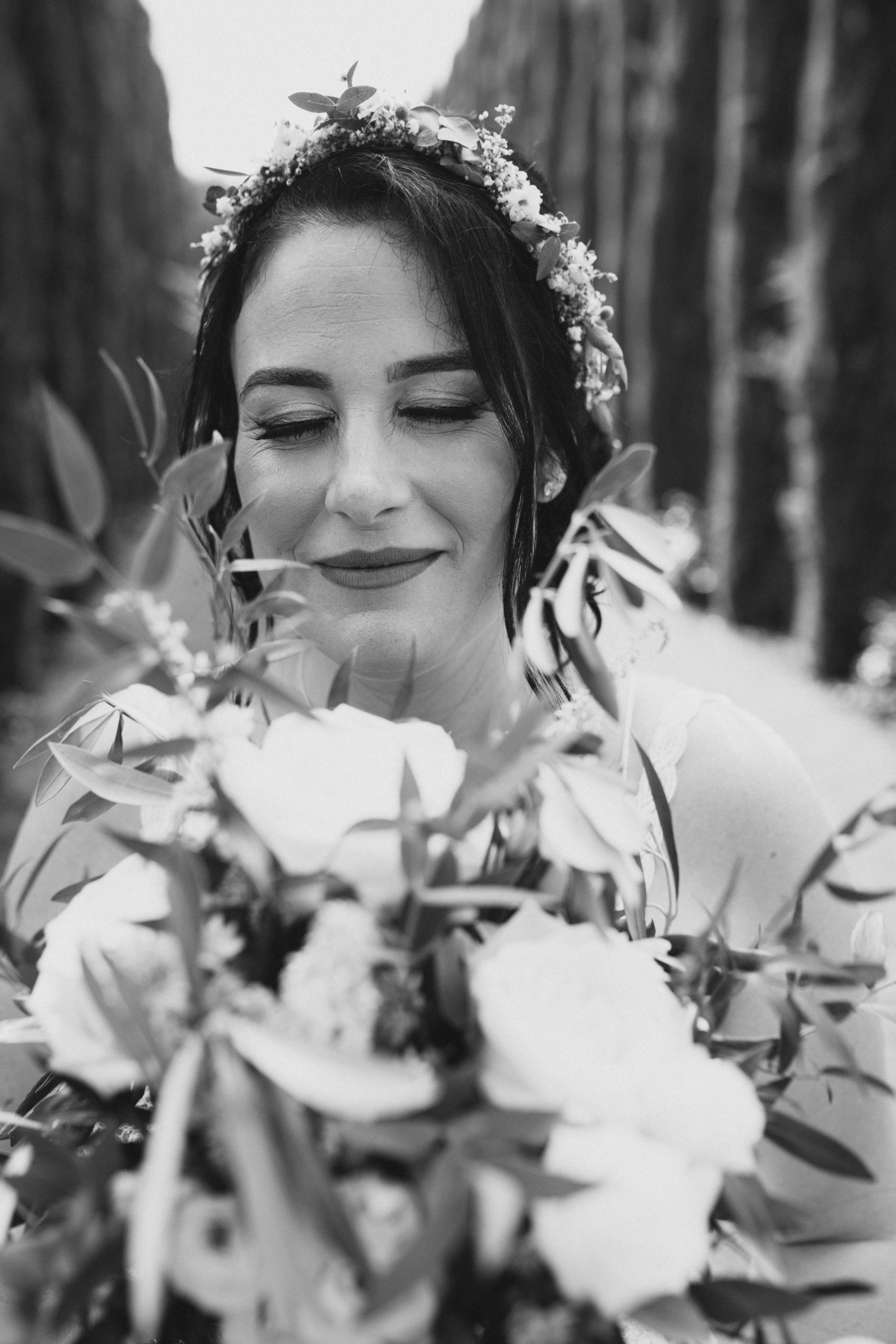 Emotionale Momente während der Trauung im Weingut Mussler – Hochzeitsfotografin für freie Trauung bei Frankfurt am Main