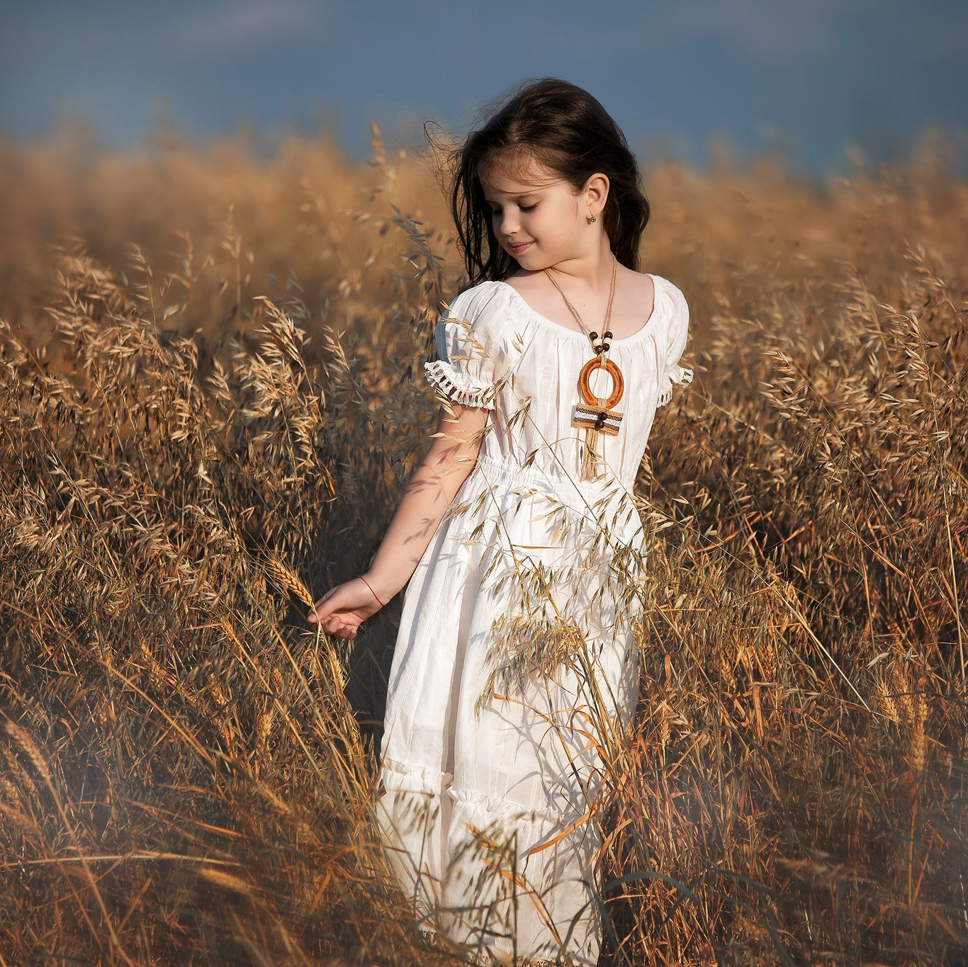 Contact. Fotografie si videografie in Romania