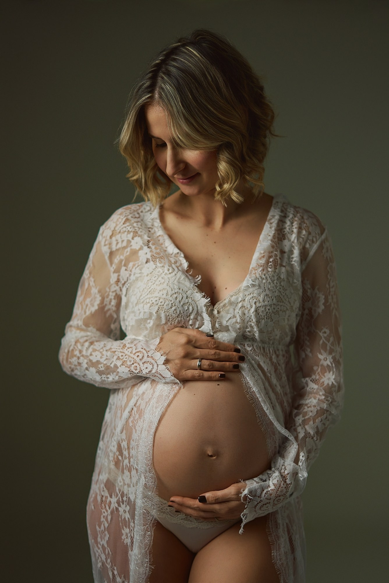 Sesión de fotos de embarazo en estudio en Tenerife