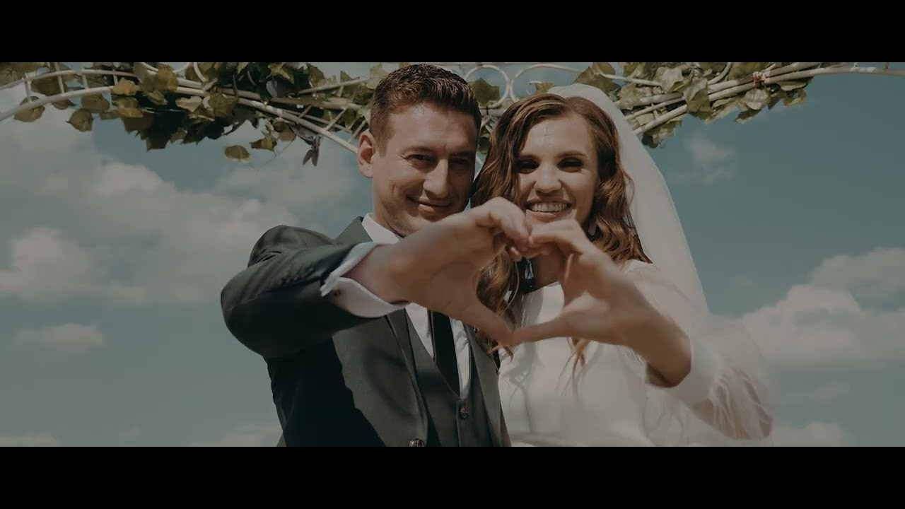 🔹 Best Moments Nuntă — Videograf Cinematic Roman. Fotograf de nuntă, corporate, botezuri, majorate și aniversări Roman, Lucaci Cornel