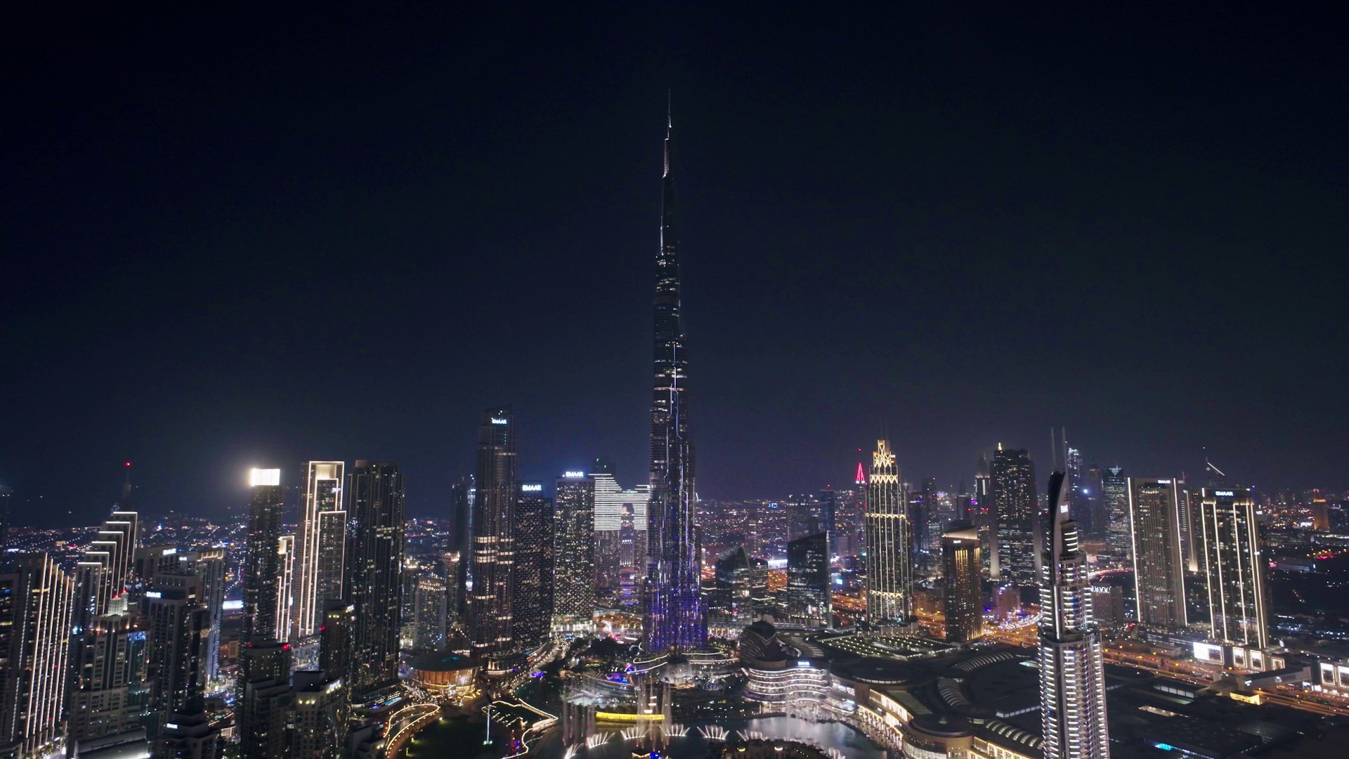 Social Media. Denys Gromov | Commercial Photographer & Videographer Dubai