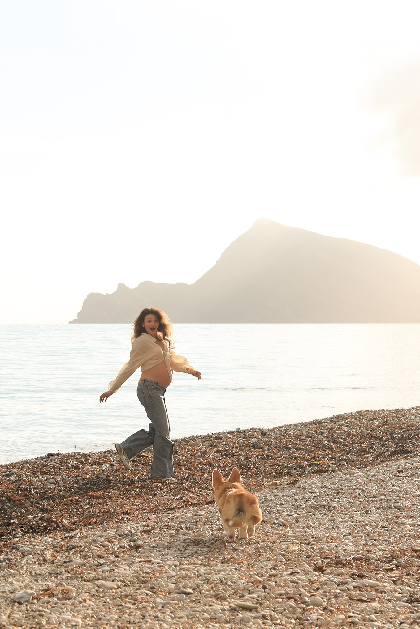 Maternity photoshoot. Wedding and family photographer in Altea, Valencia, Alicante, Benidorm