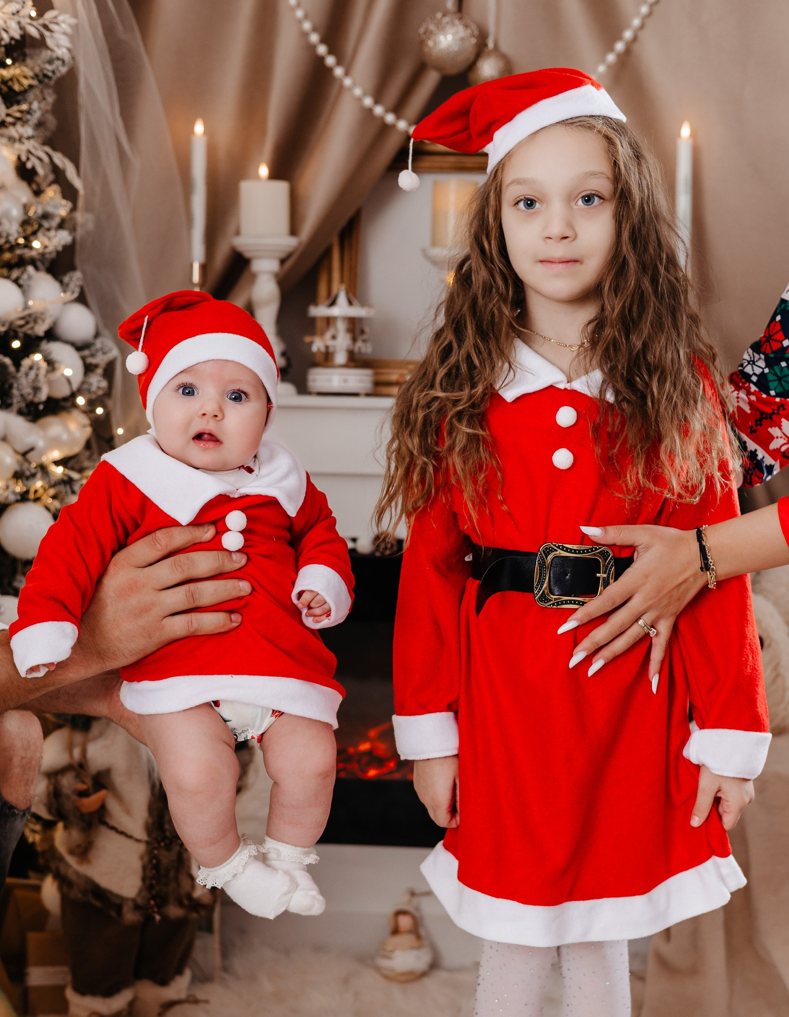 Ședințe Foto Crăciun 2025 Piatra Neamț | Fotografii de Sărbători | FotoACTIV. Fotograf Profesionist Piatra Neamț, Roman, Târgu Neamț, Bicaz, Neamț | Studio, Nuntă, Botez, Eveniment | FotoACTIV