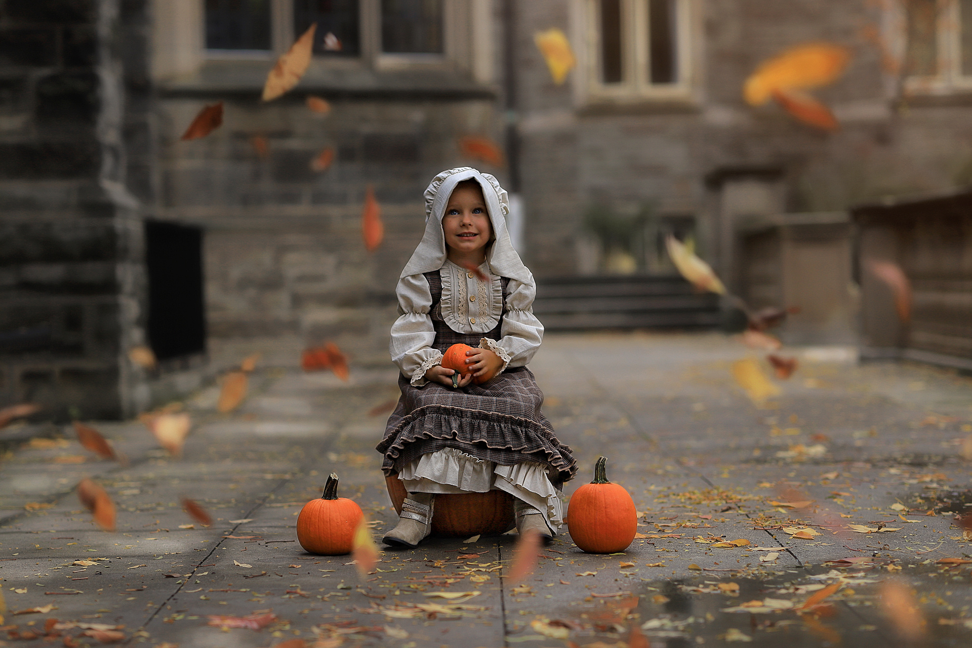 Family, kids and love story photographer in Toronto Marina Kishenko