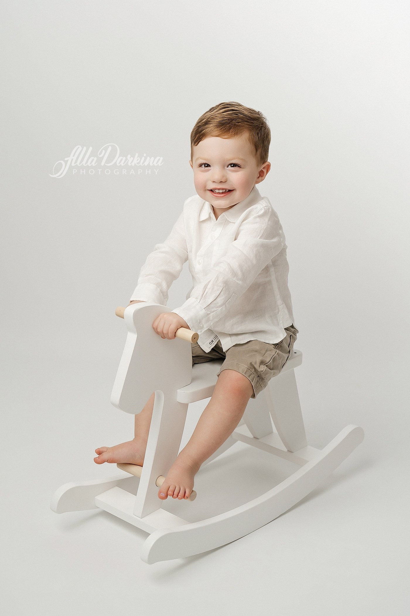 Mother’s Day SPECIAL OFFER. Newborn and family photographer. Hills District. Sydney