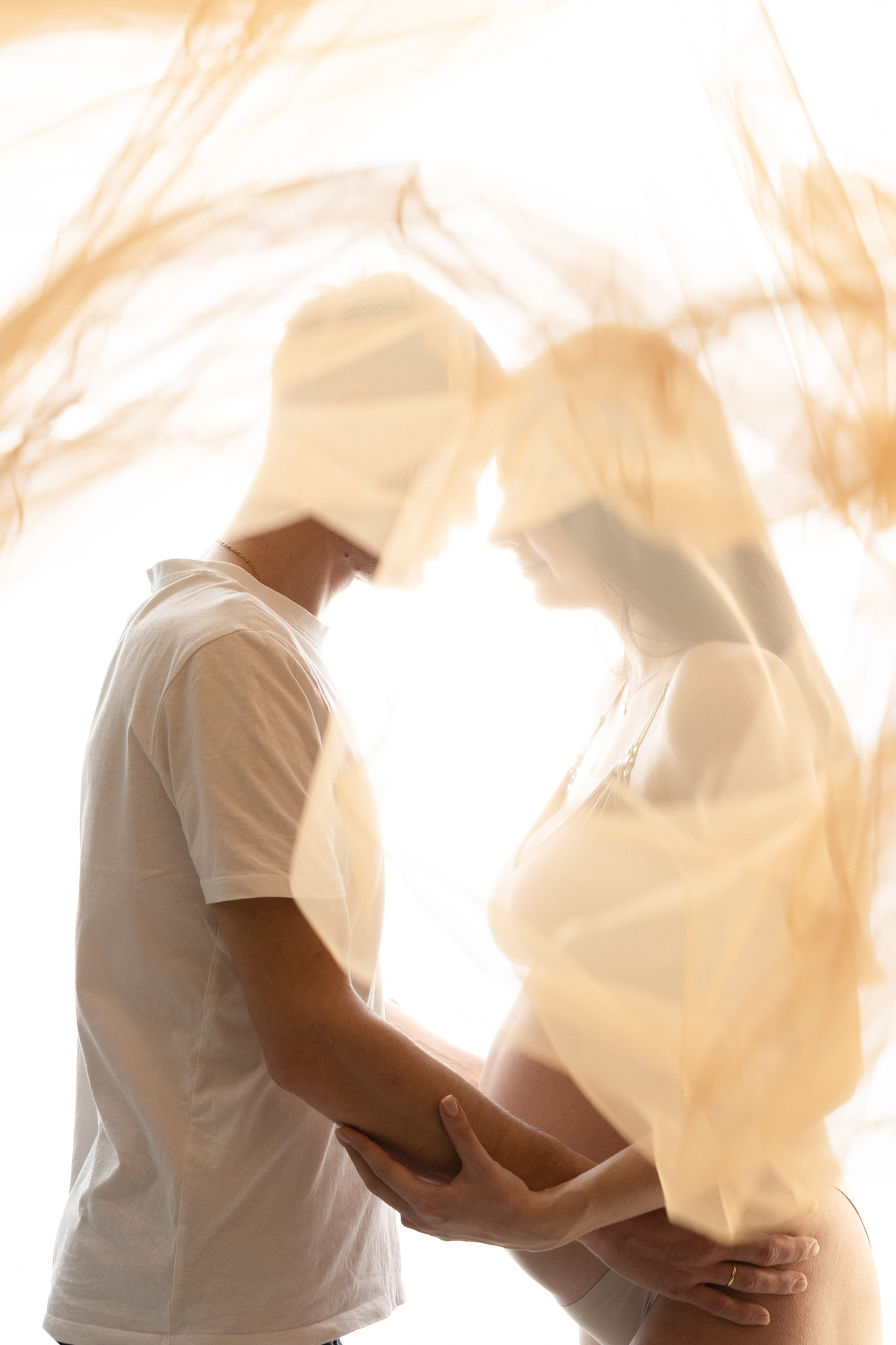 Emozioni fotografiche di maternità Milano citylife. Maria Cristina Casati Fotografa di Ritratto Donna e Maternità a Milano — CityLife