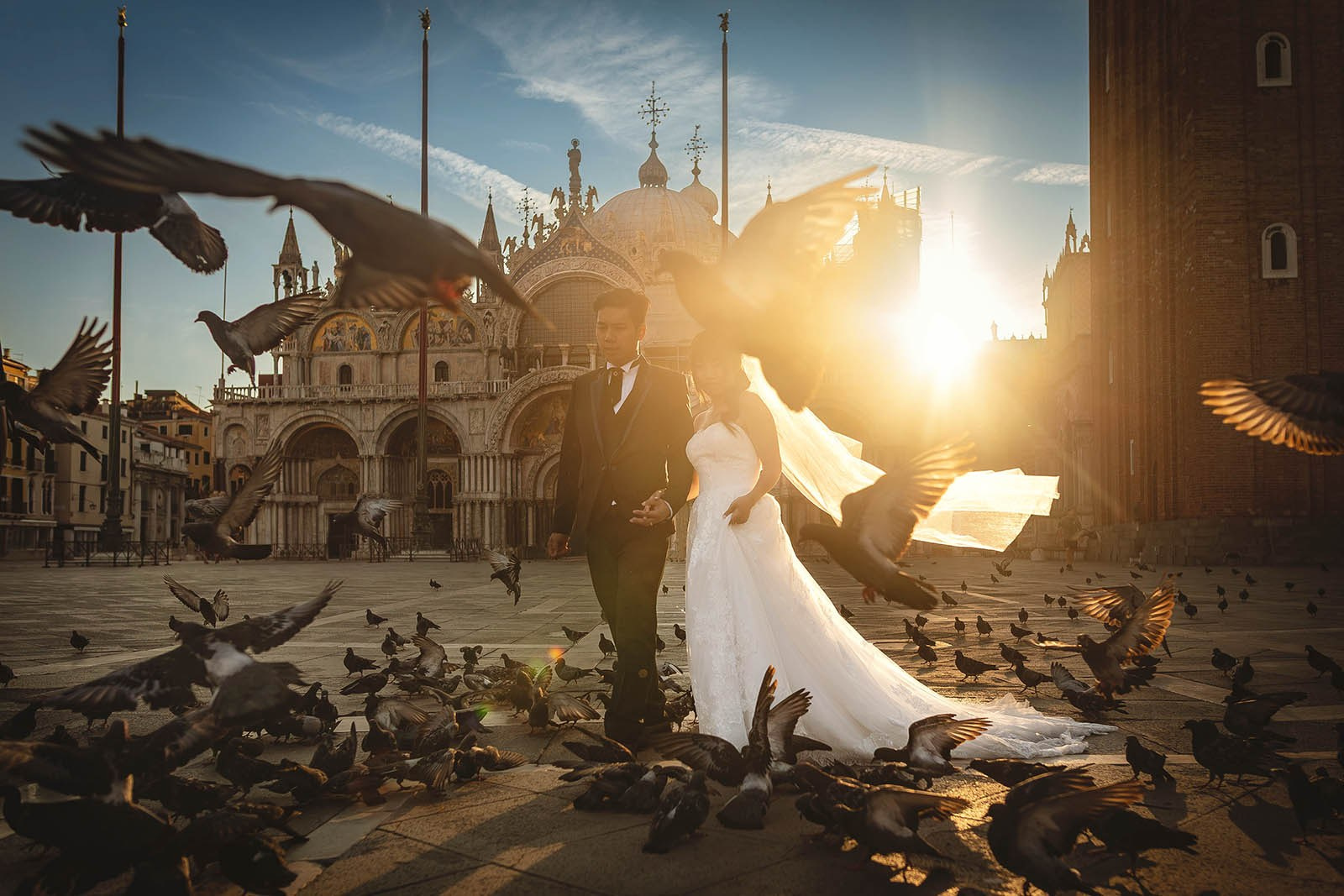 Venice Honeymoon Photography at Sunrise | Destination Post-Wedding Portraits