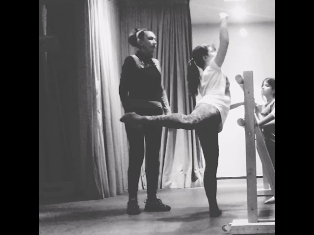 Преподаватель танца в Люксембург, Уроки классического балета, восточно. Милок и Кирок это позитивные и реальные персоны из Люксембурга, много