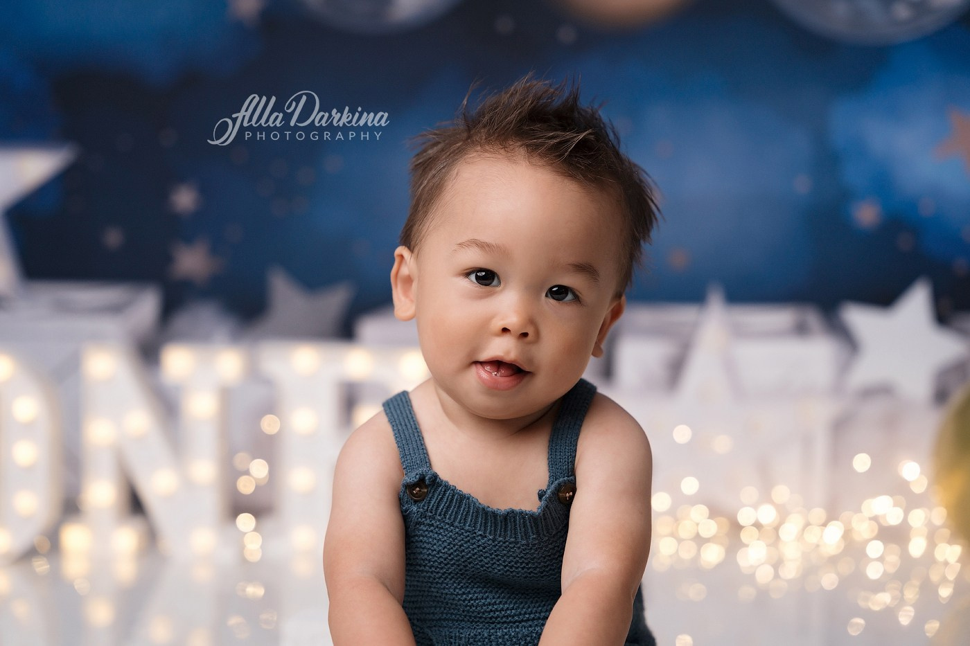Cake smash session price guide. Newborn and family photographer. Hills District. Sydney