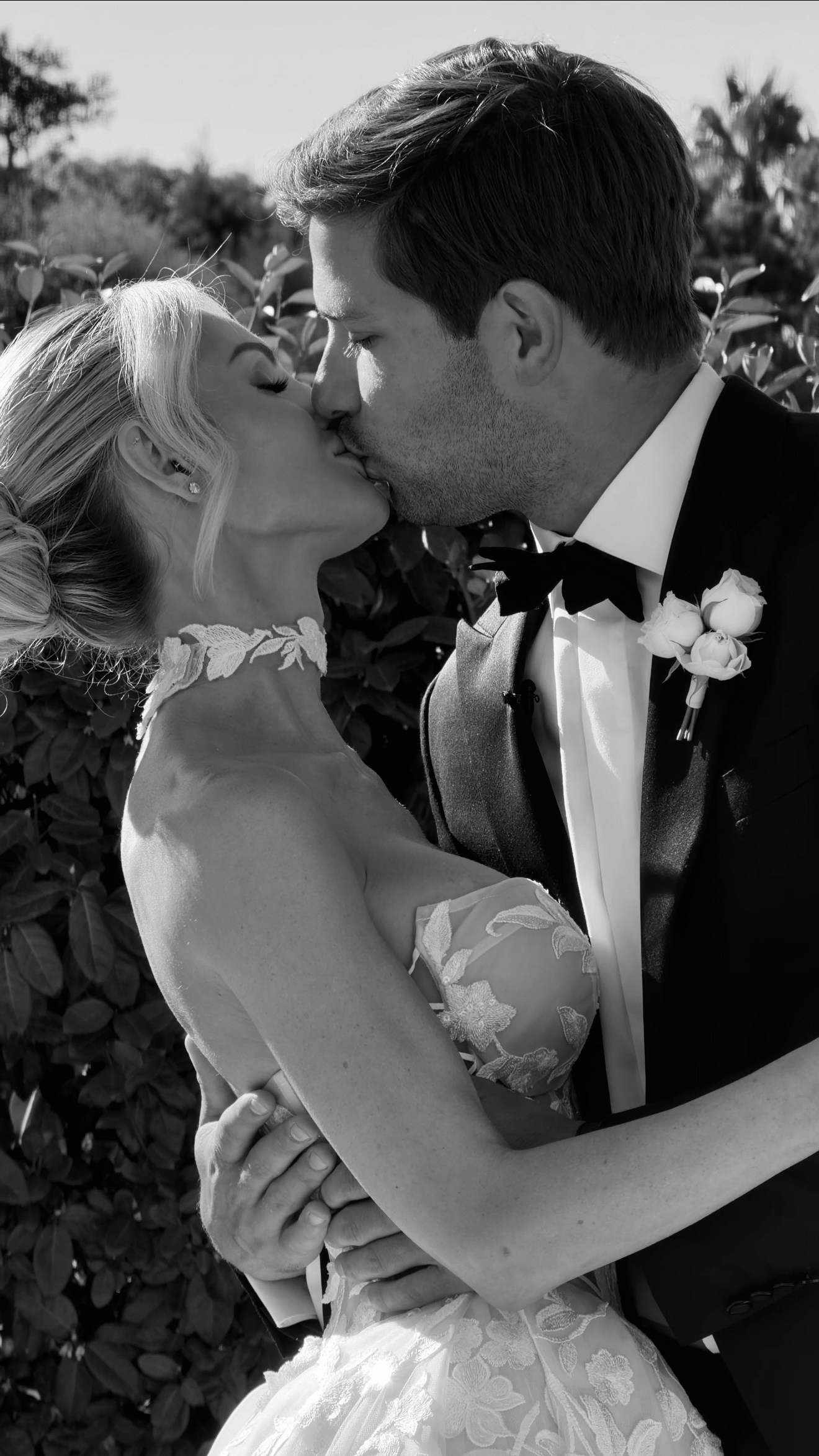 CONTENT CREATION. ALEX ZARIES, WEDDING VIDEOGRAPHER