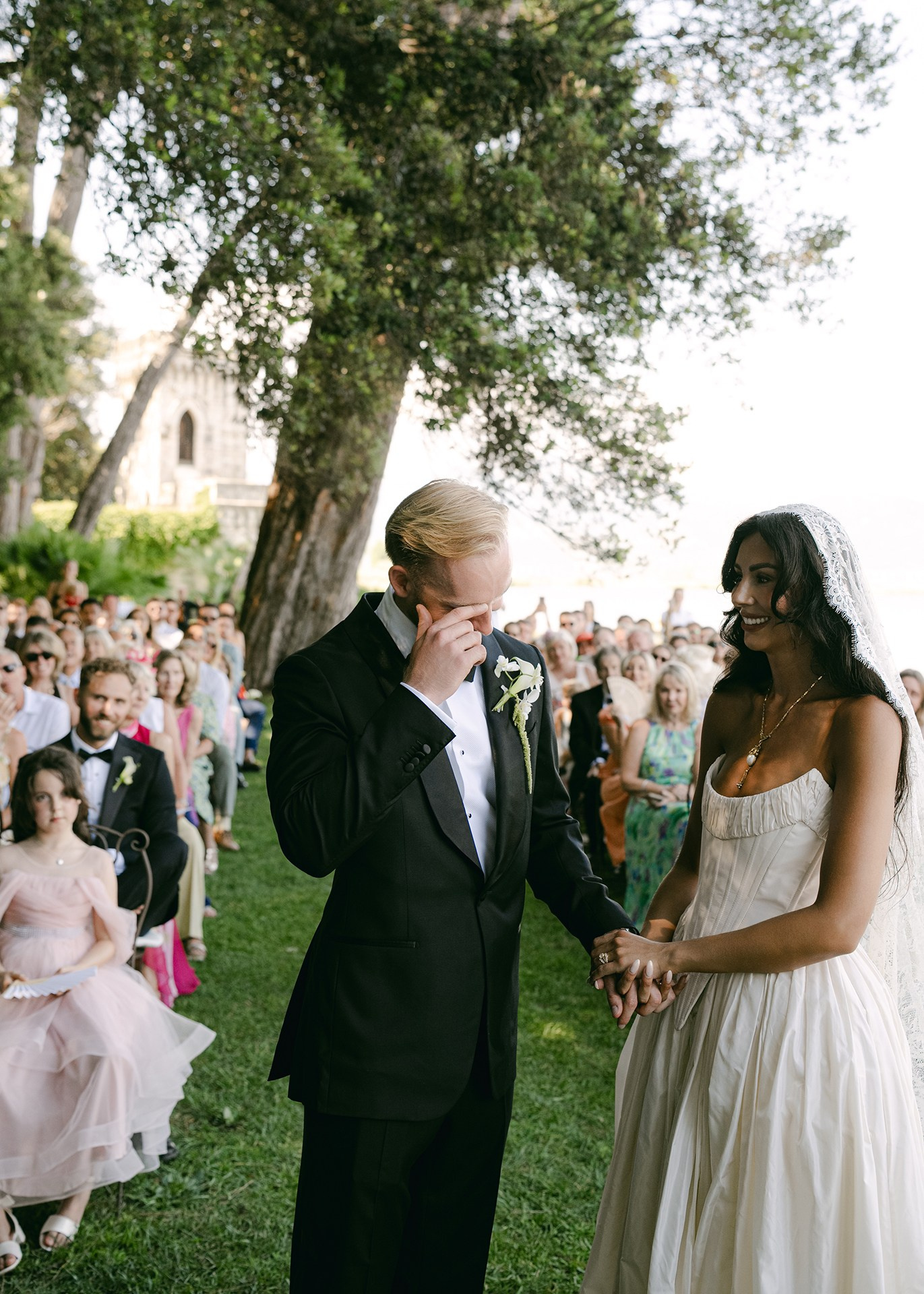Wedding photography 2026. Wedding photographer in Europe. Italy, Lake Como. Aesthetic elegant story-telling