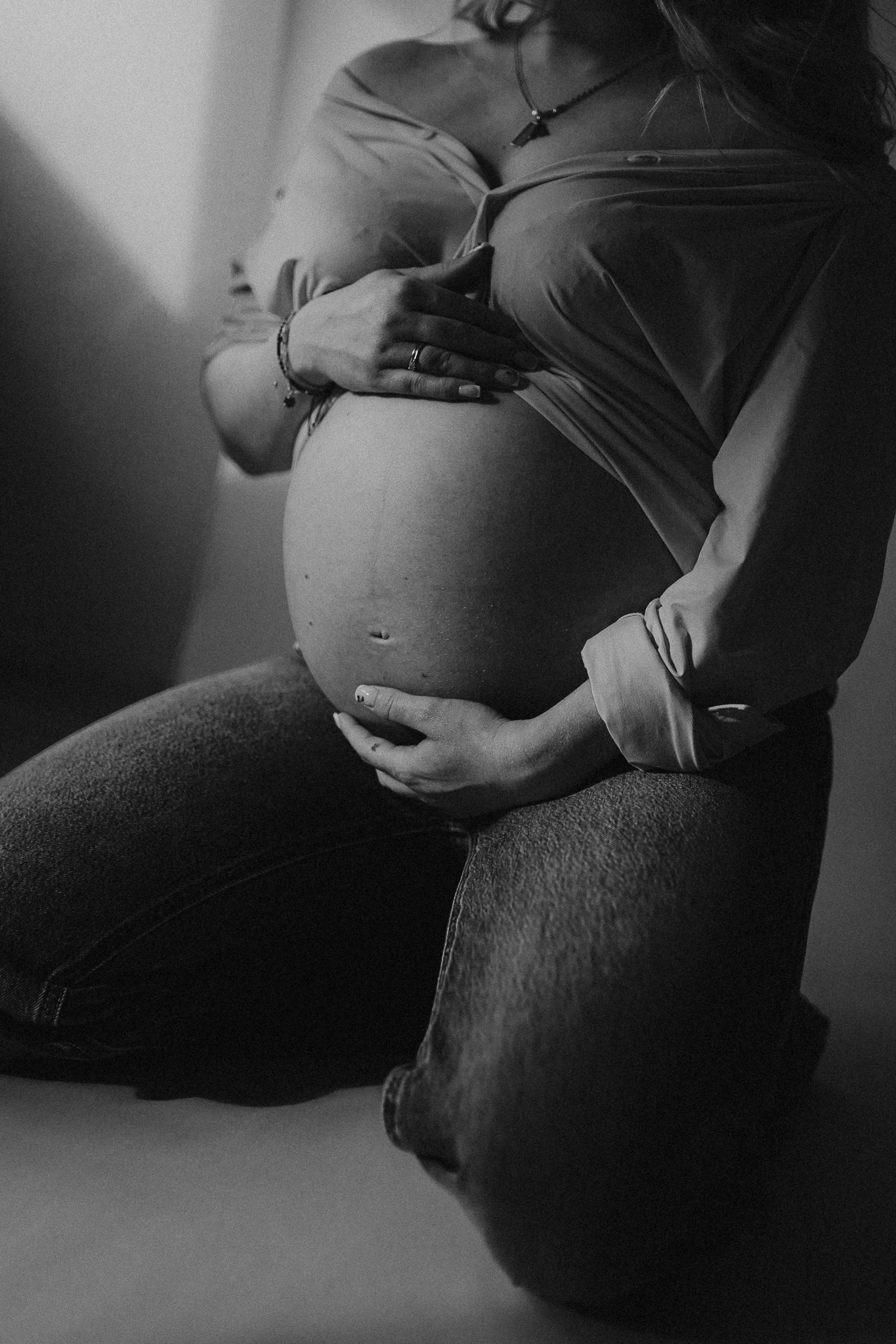 Babybauch. Murglin.photo / FRAUEN, BABYBAUCH, LOVE STORY, NEUGEBORENE & FAMILIEN, HOCHZEITEN