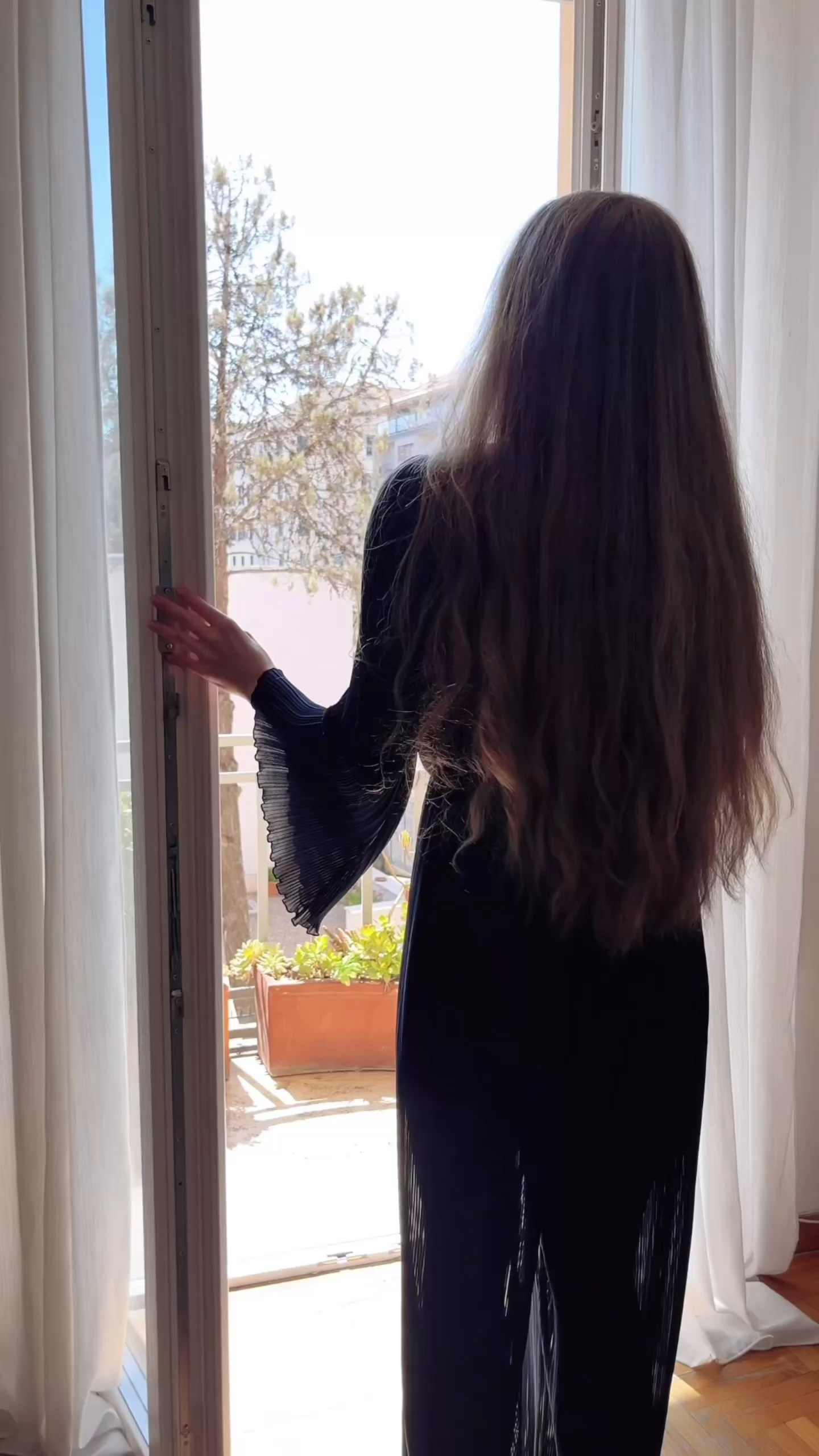 UGC. Hotel and travel photographer