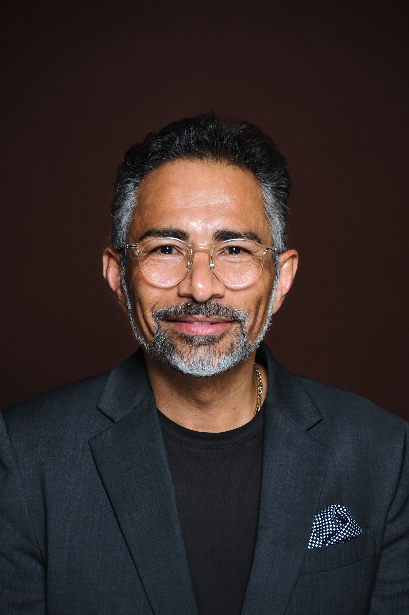 Offer. Petr Nabutov. Portrait photography, Cambodia