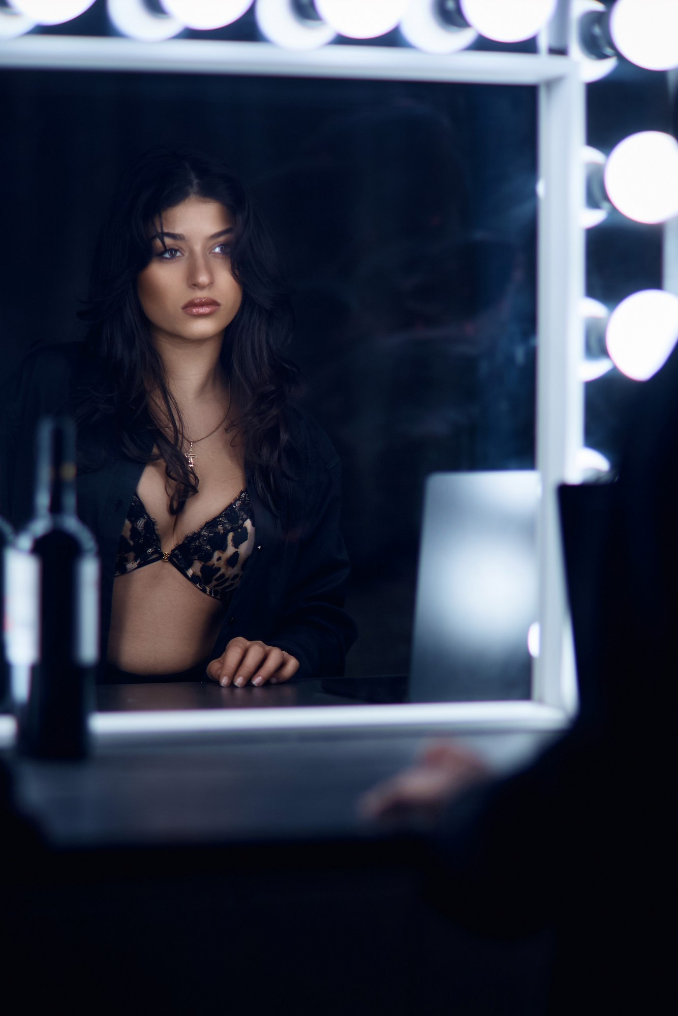 Boudoir session packages in New York. Professional Headshot Photographer in NY & NJ