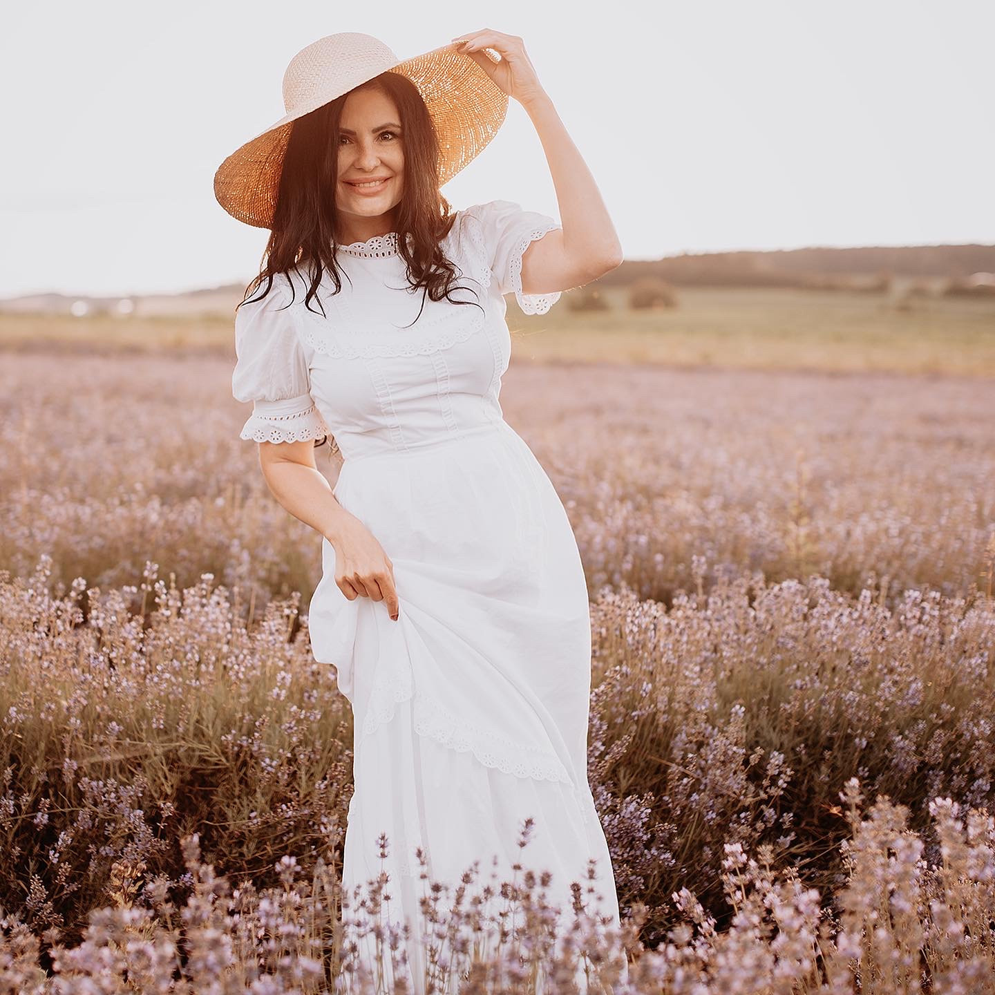 Frauenportrait-Outdoor-Outdoorshooting-Outdoorfotografie-Biberach. Fotografin für Frauen, Paare & Familien in Emsland, Lingen & Umgebung