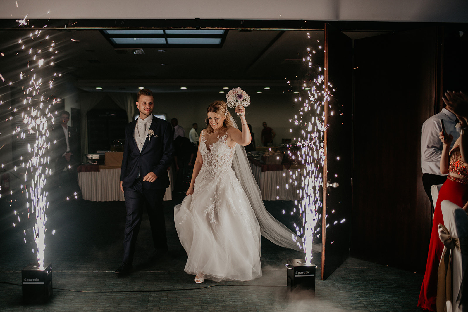 Jasmina + Admir | Sarajevo. Profesionalna Fotografija i Videografija | Sarajevo | yasinemir.com