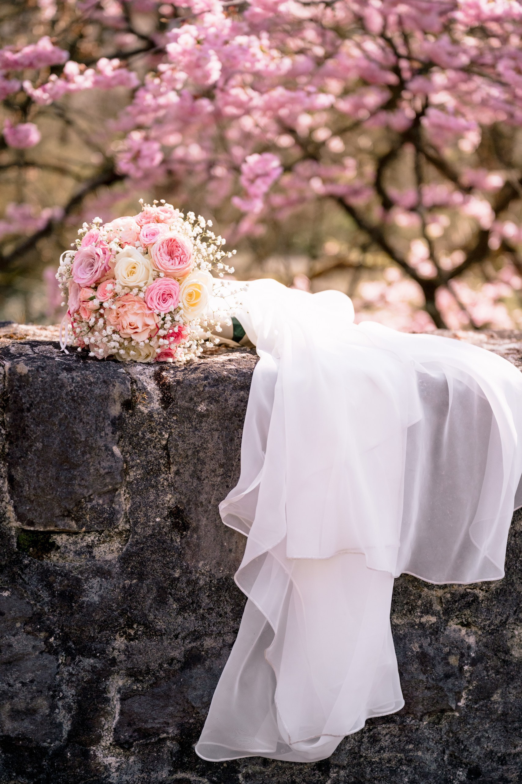 Hochzeitsfotograf Würzburg – Standesamt & Alte Mainbrücke Hochzeit. Hochzeitsfotografin Würzburg & Unterfranken | Anna Saribekyan