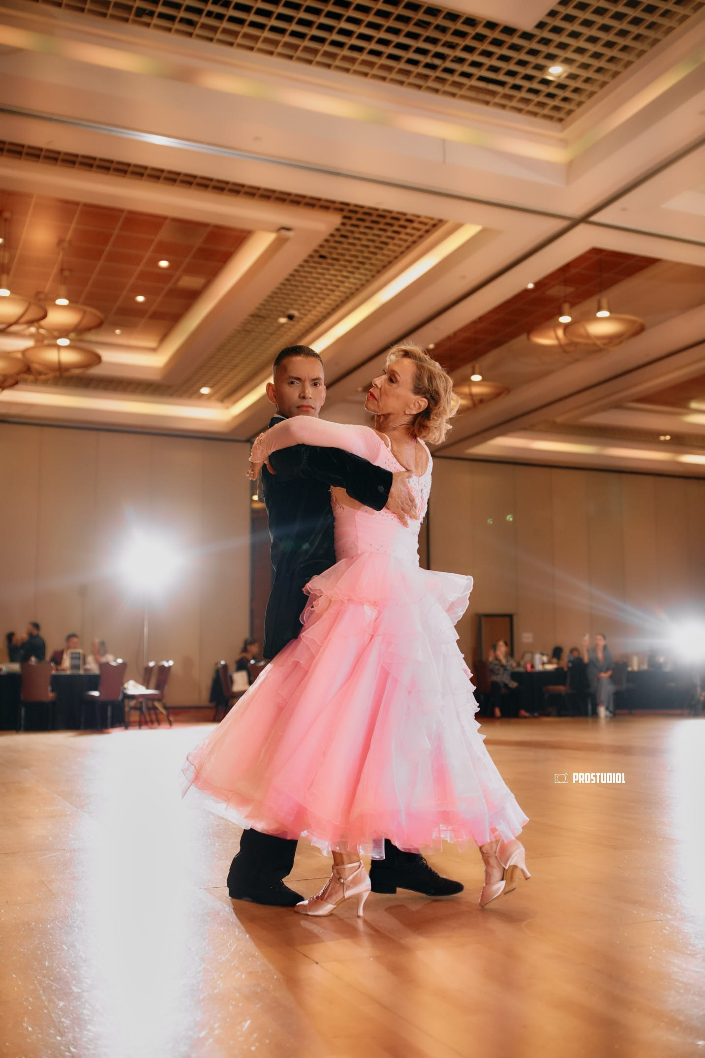 Dance Video and Photo. Estudio de podcast, foto y video cerca de Miami | ProStudio1