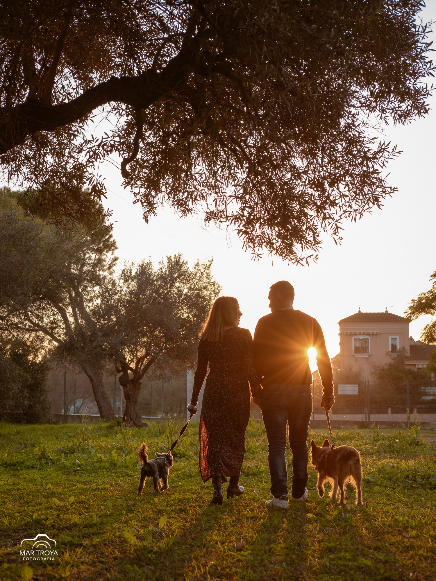 COMUNIONES. Fotos con huella, fotografía de perros y mascotas en Sevilla