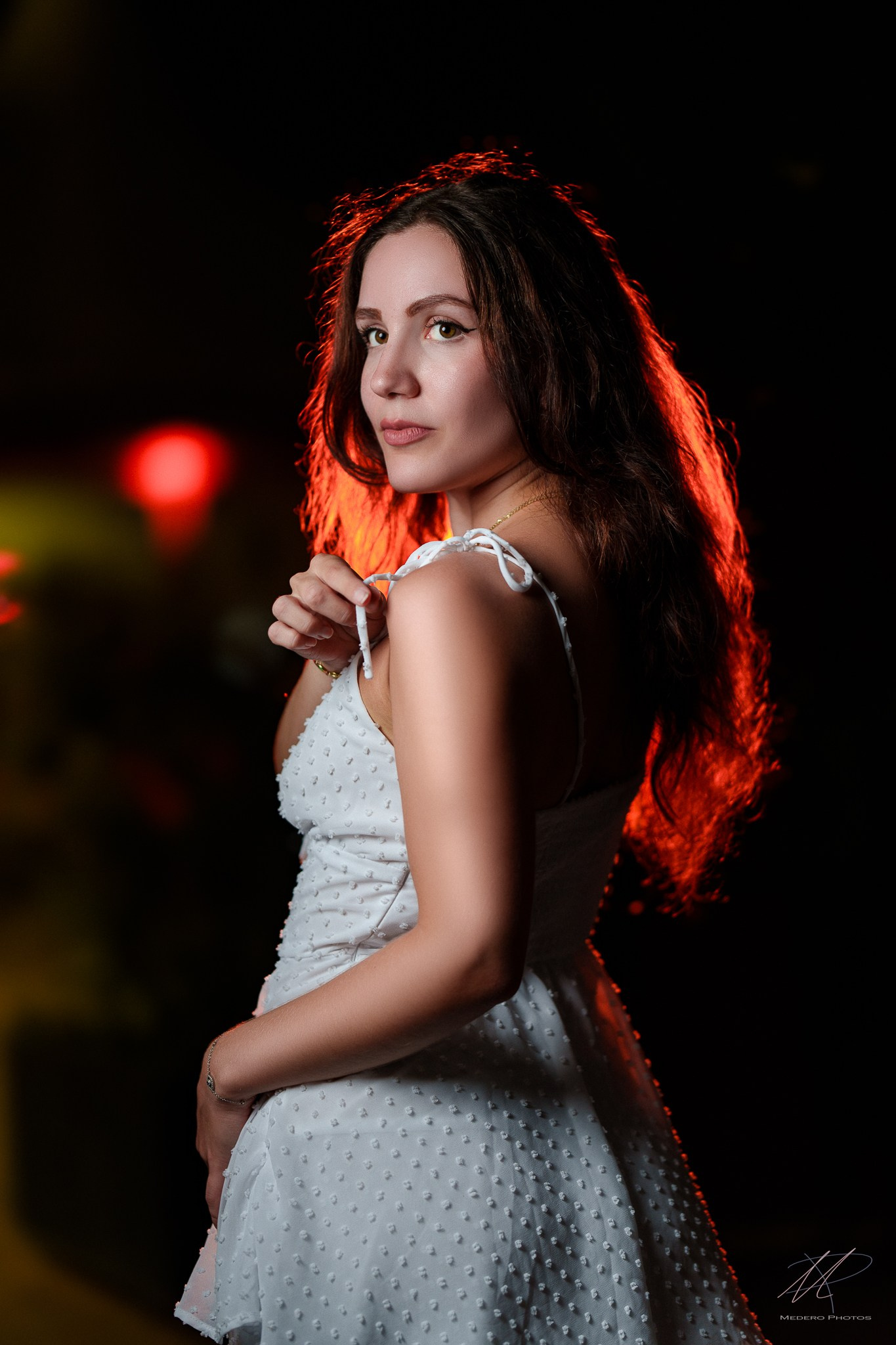 Laura. Medero Photos