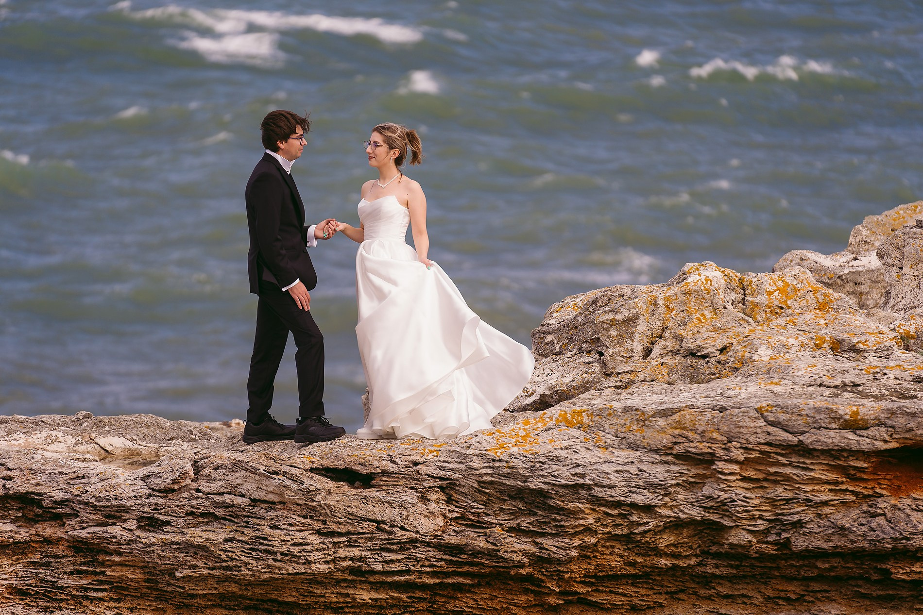 Iuliana & Dragos. Fotograf nunta Constanta