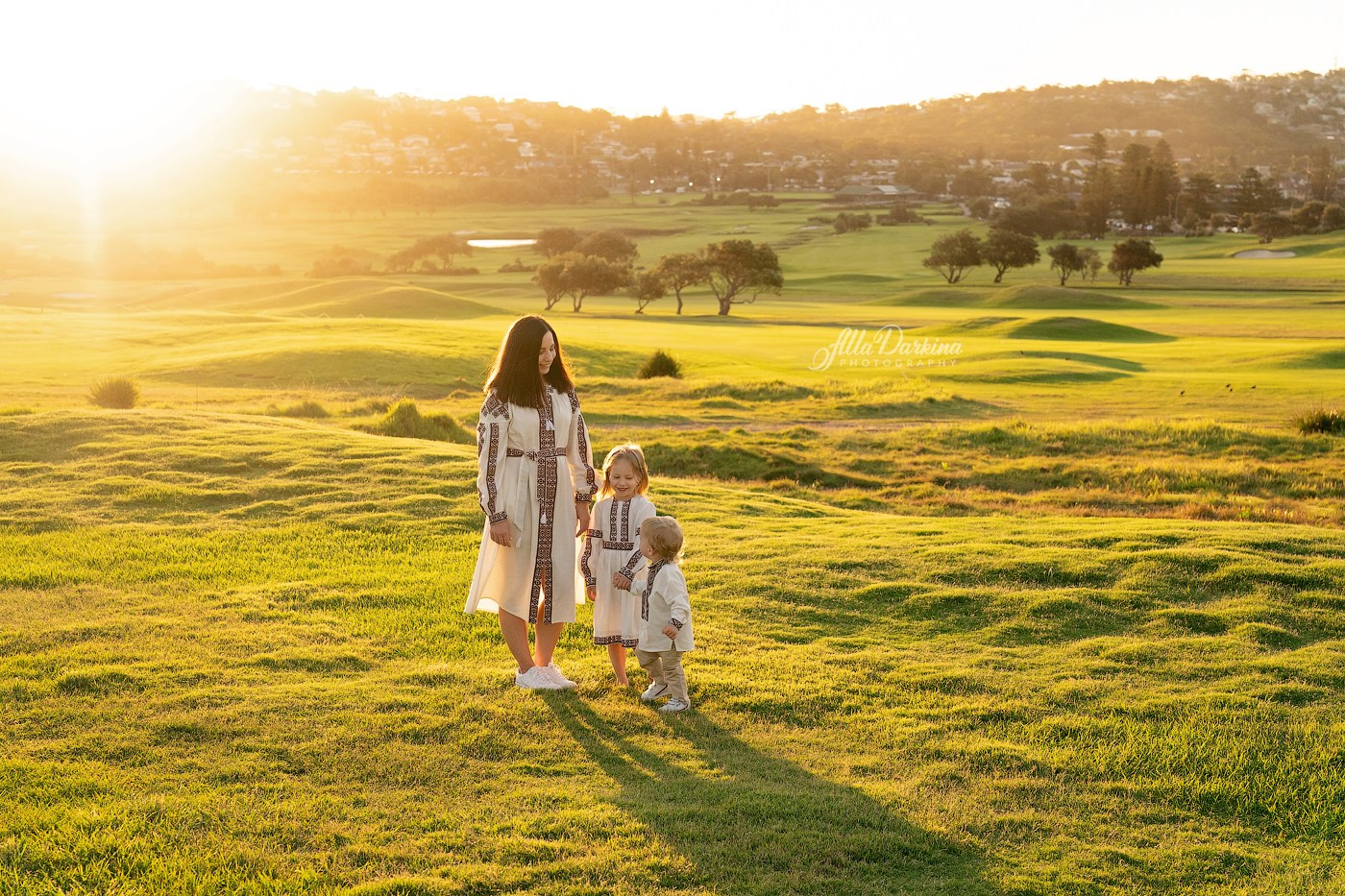 Family session price guide. Newborn and family photographer. Hills District. Sydney