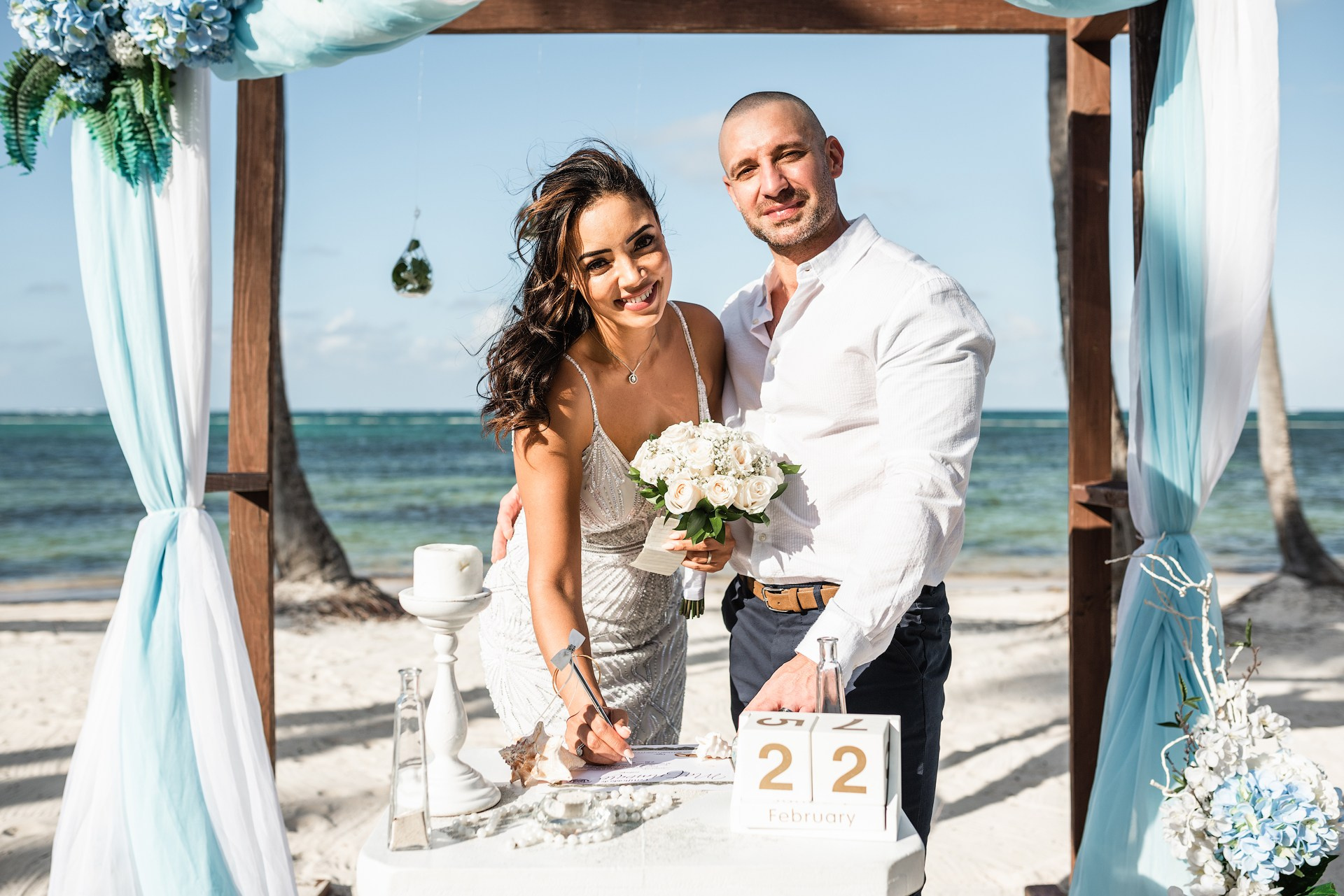 Romantic elopement in Punta Cana with ocean view