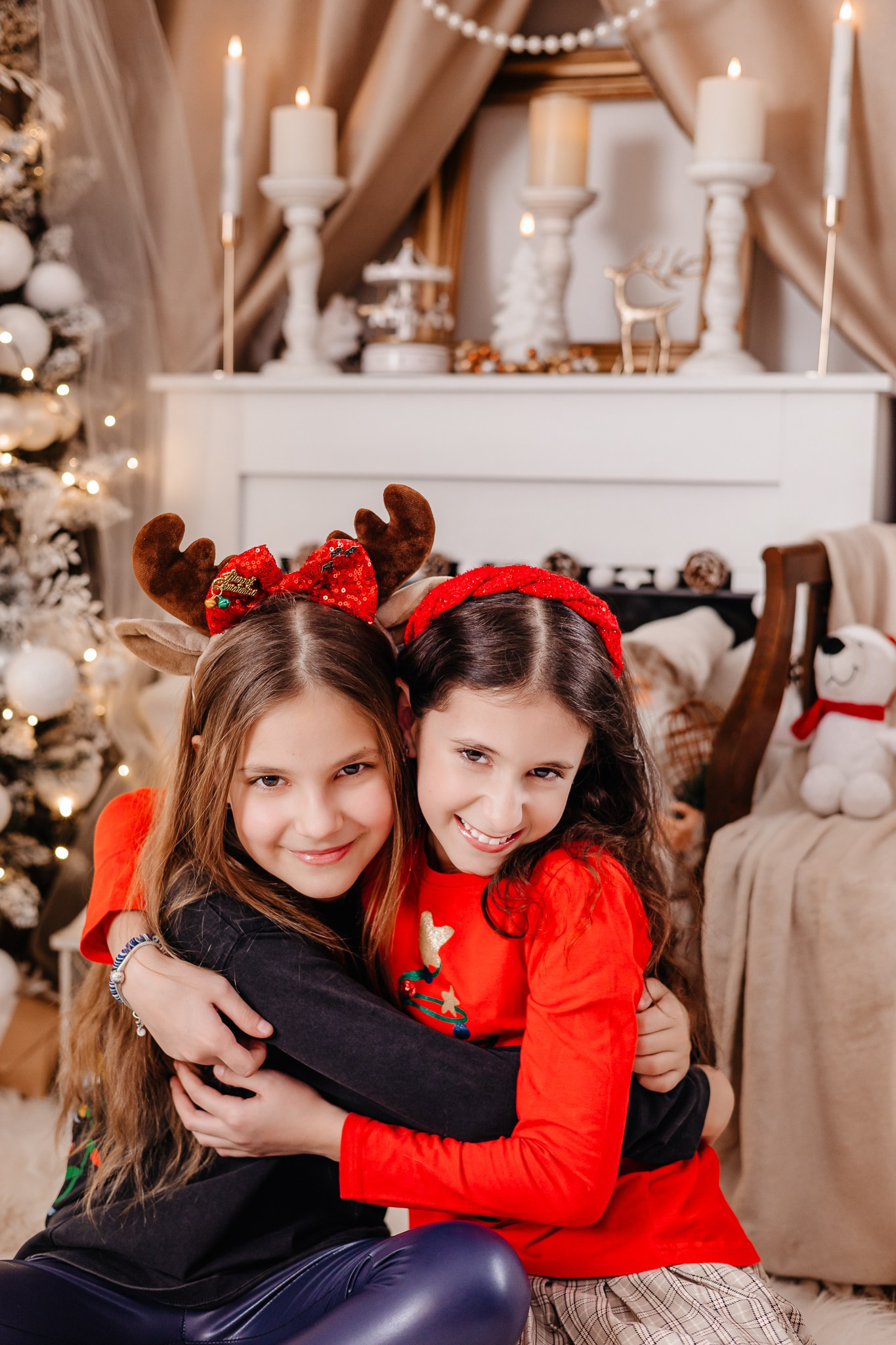 Ședințe Foto Crăciun 2025 Piatra Neamț | Fotografii de Sărbători | FotoACTIV. Fotograf Profesionist Piatra Neamț, Roman, Târgu Neamț, Bicaz, Neamț | Studio, Nuntă, Botez, Eveniment | FotoACTIV