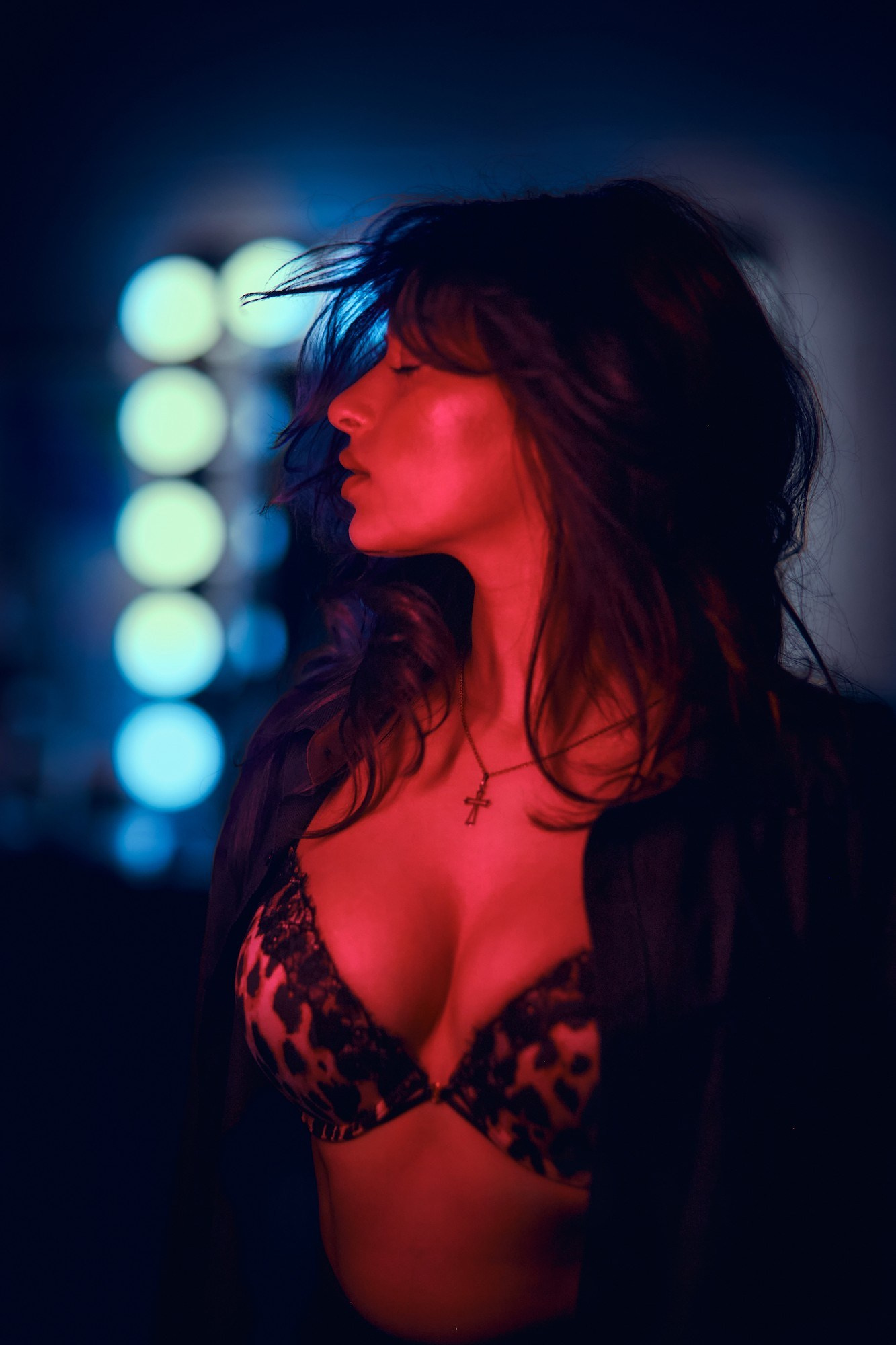 Boudoir session packages in New York. Professional Headshot Photographer in NY & NJ