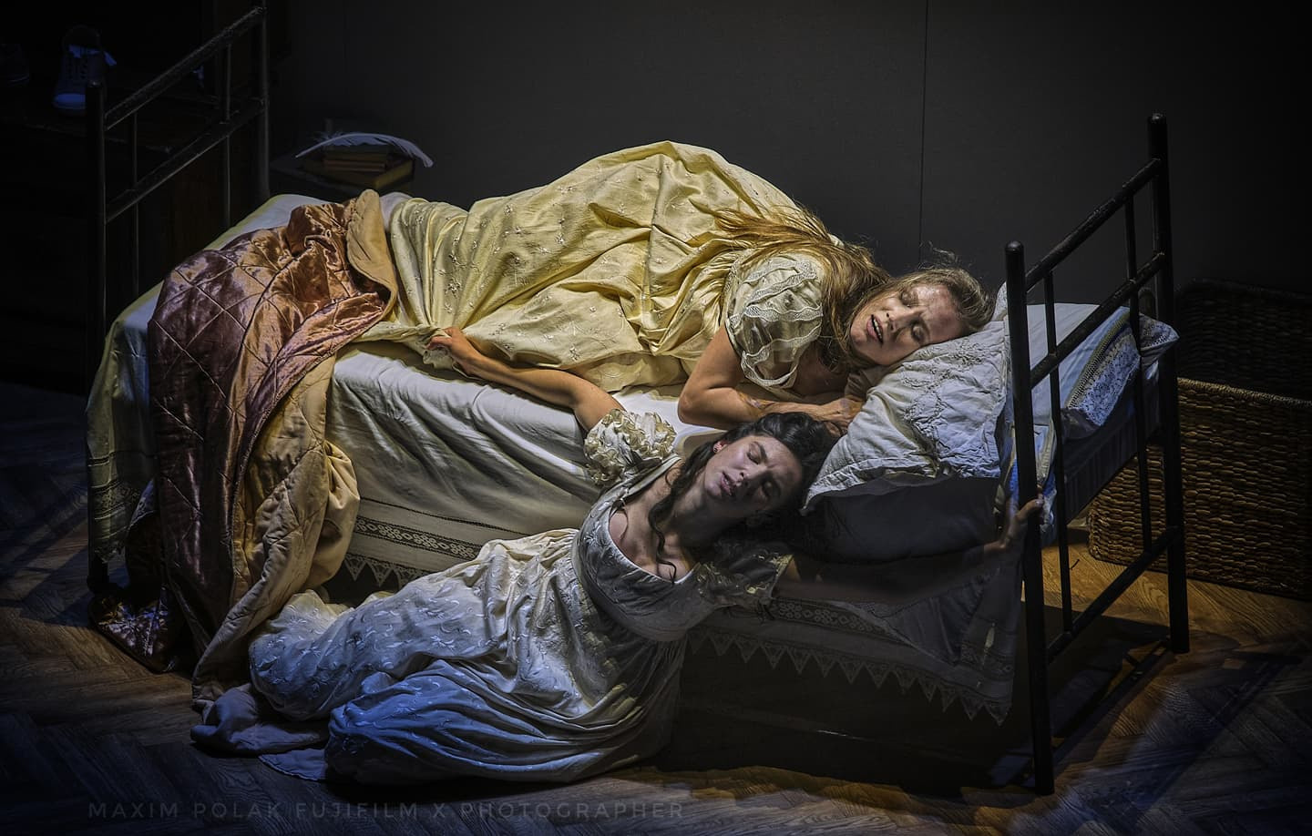 Theater Gesher. “Onegin. Comments”. Middle East Photo Agency — Weddings, Bar & Bat Mitzvahs, Brit Milah, Theater, Magnets, Portraits