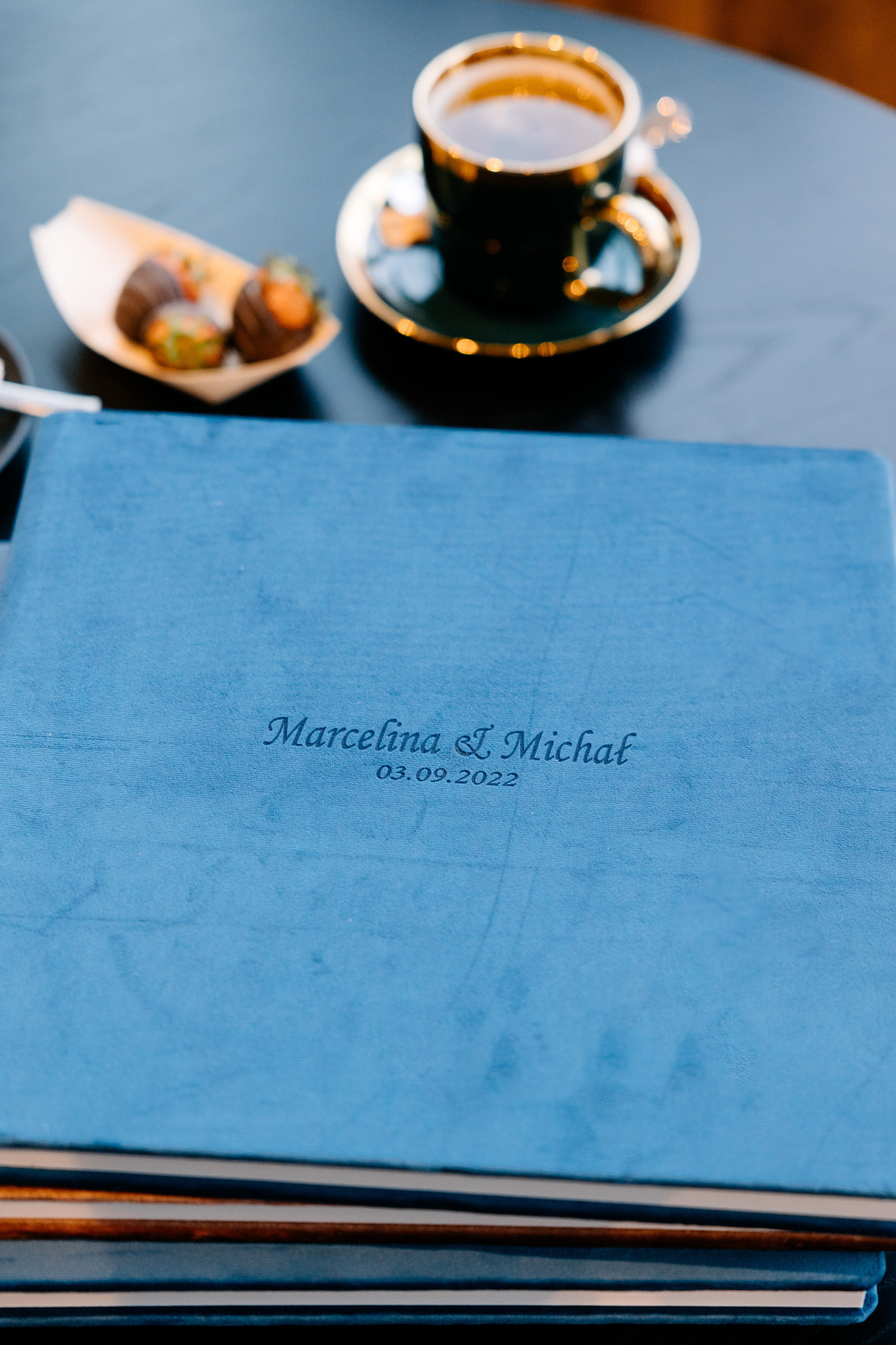 Oferta fotografii ślubnej - Cennik fotografia ślubna Gdańsk - cena. Fotograf Ślubny Warszawa - Sesje Biznesowe Rodzinne Eventy