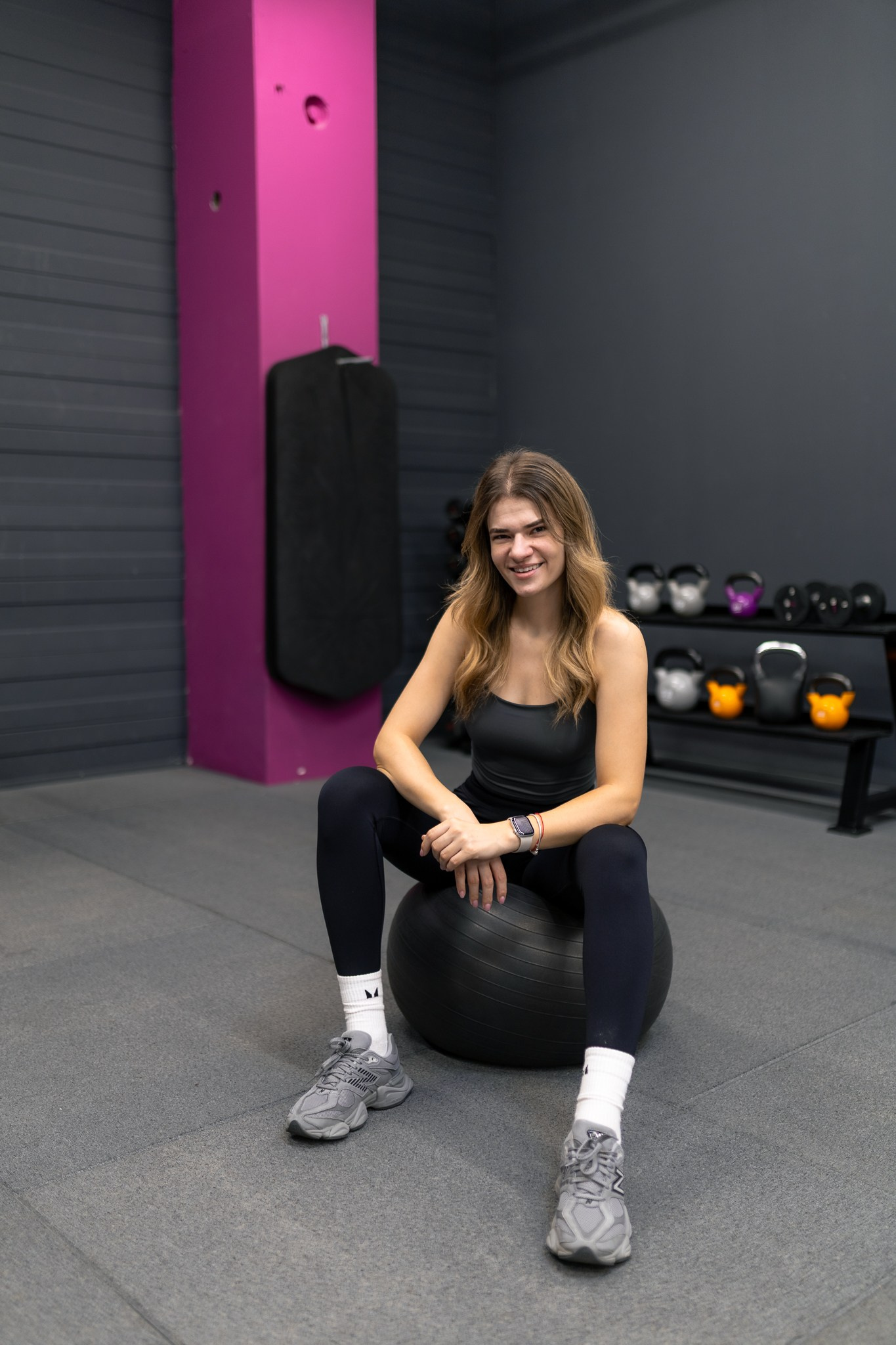 Gym photoshoot with Vivi 18.04.2026. Hegyi Roland fotograf evenimente Târgu Mureș | nunți, botezuri, familie, branding