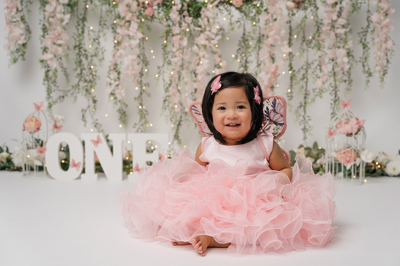 Cake smash session price guide. Newborn and family photographer. Hills District. Sydney