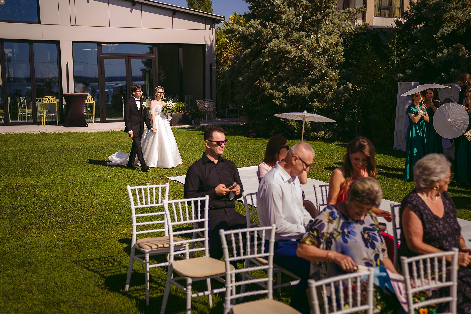 Iuliana & Dragos. Fotograf nunta Constanta