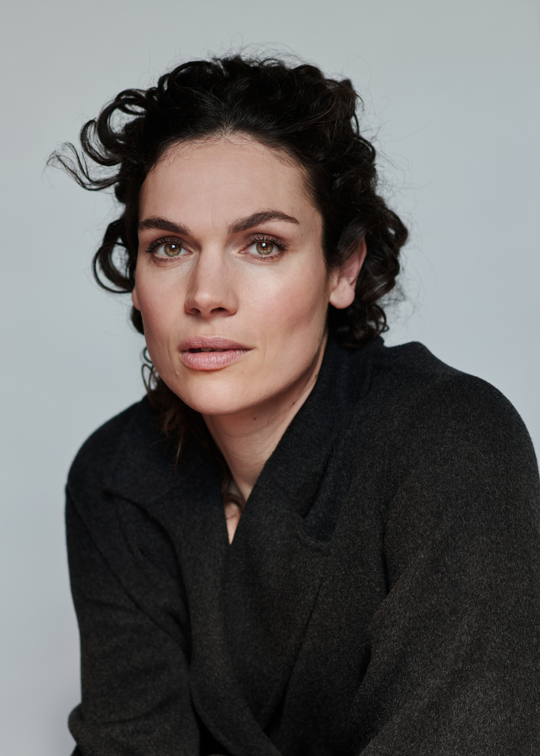 Actrice headshot fotografie, portret van Anna Drijver Nederlandse actrice