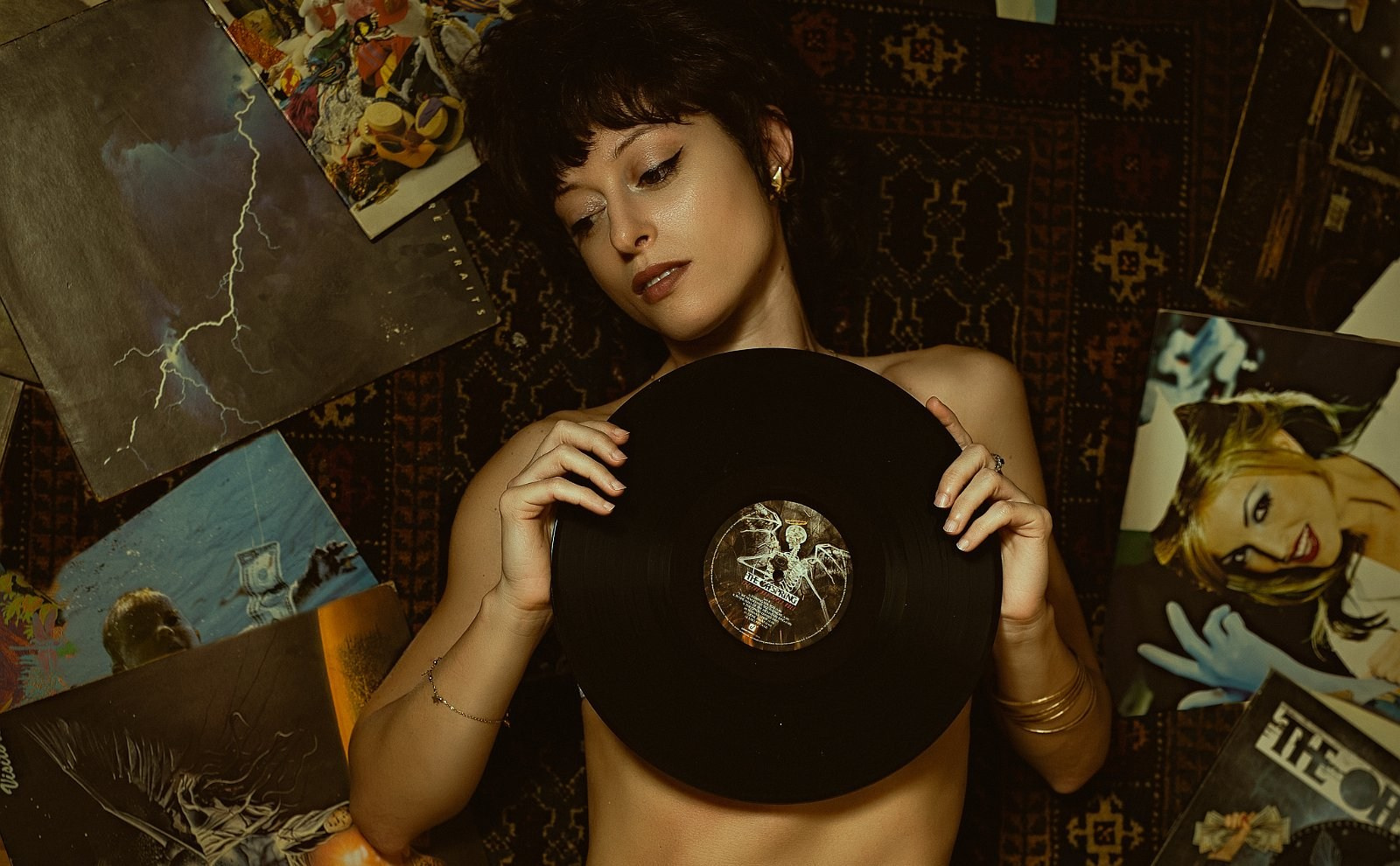 Model. Medero Photos