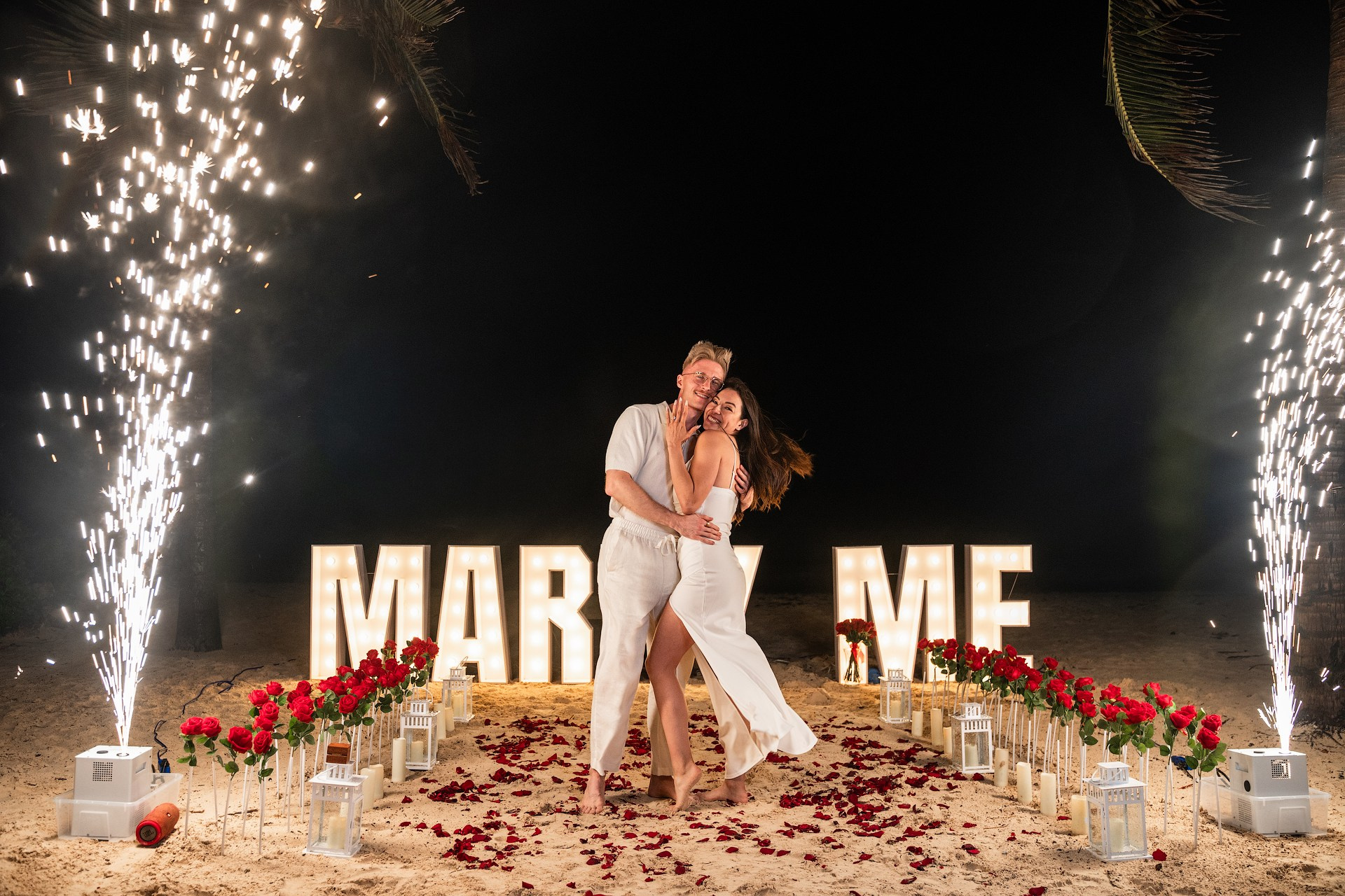 CONTACT. Pedidos de Casamento Exclusivos e Momentos de Casamento em Punta Cana | Mikhail Chernov Photography