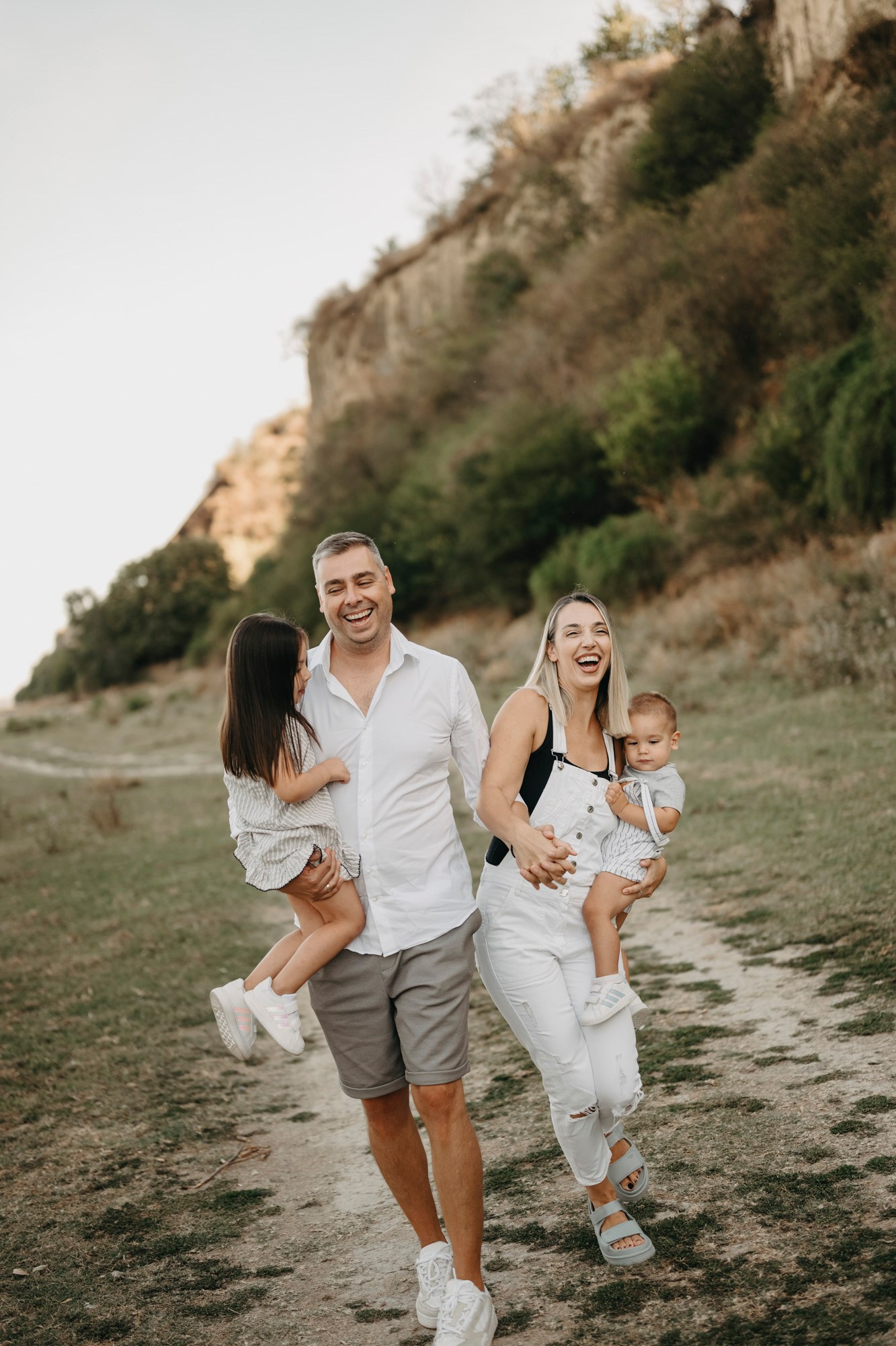 Jelena, Filip, Igor. Deciji i porodicni fotograf u Beogradu Oksana Skendzic